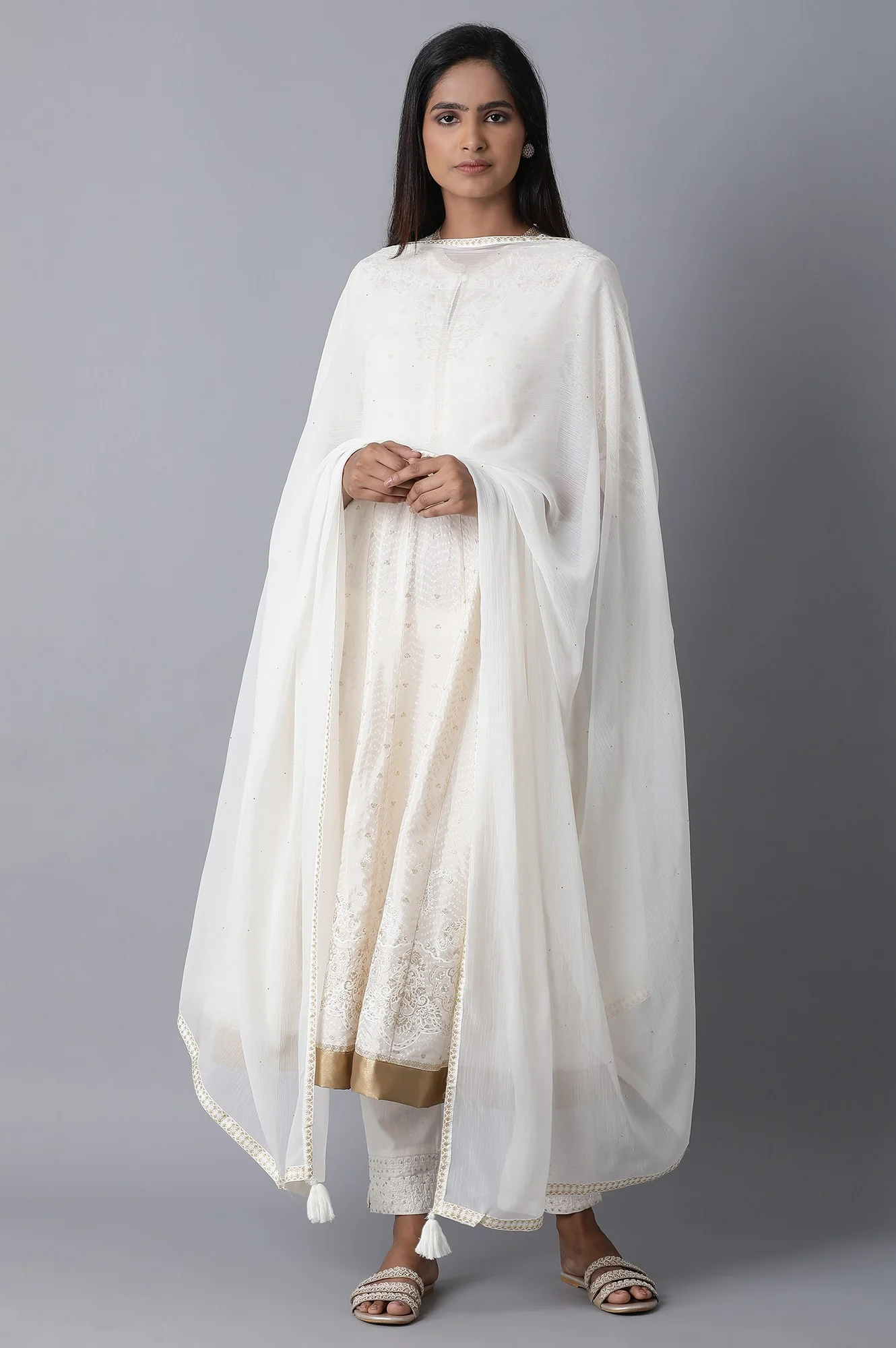 White Dupatta - Image 2
