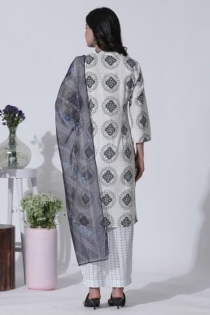 White Geometric Printed V-Neck Cotton Kurta, Salwar With Dupatta Set - Image 4