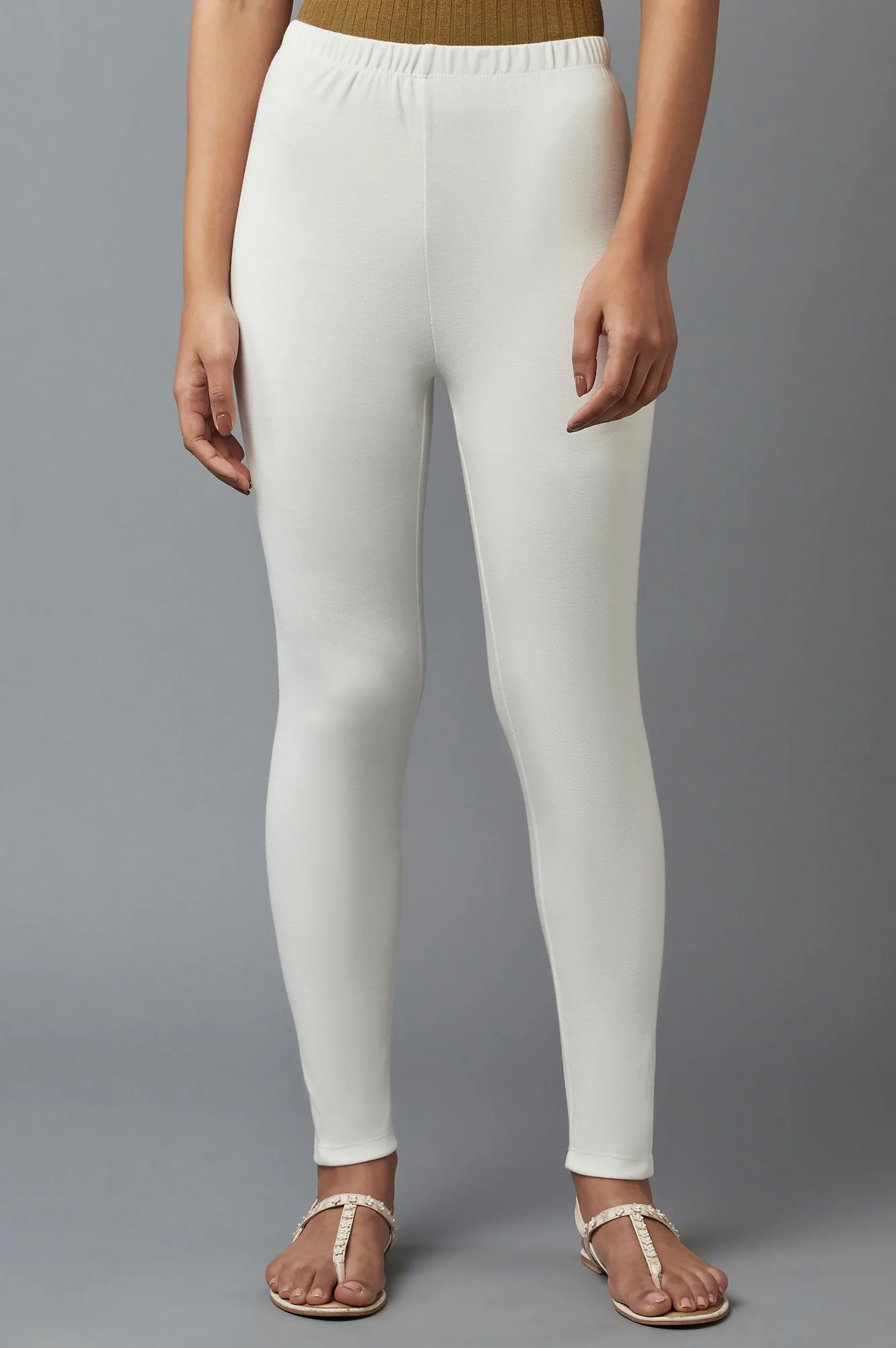 Elleven Women's White Solid Skinny Fit Cotton Tights With Elasticated Waistband
