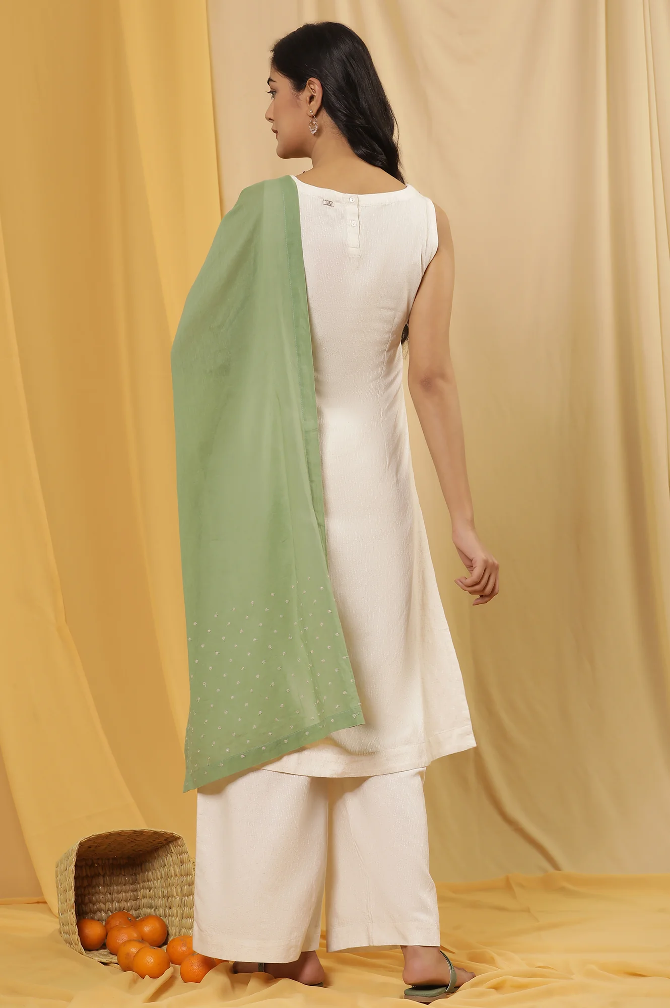 White Minimal Embroidered Kurta, Pants And Dupatta Set - Image 4