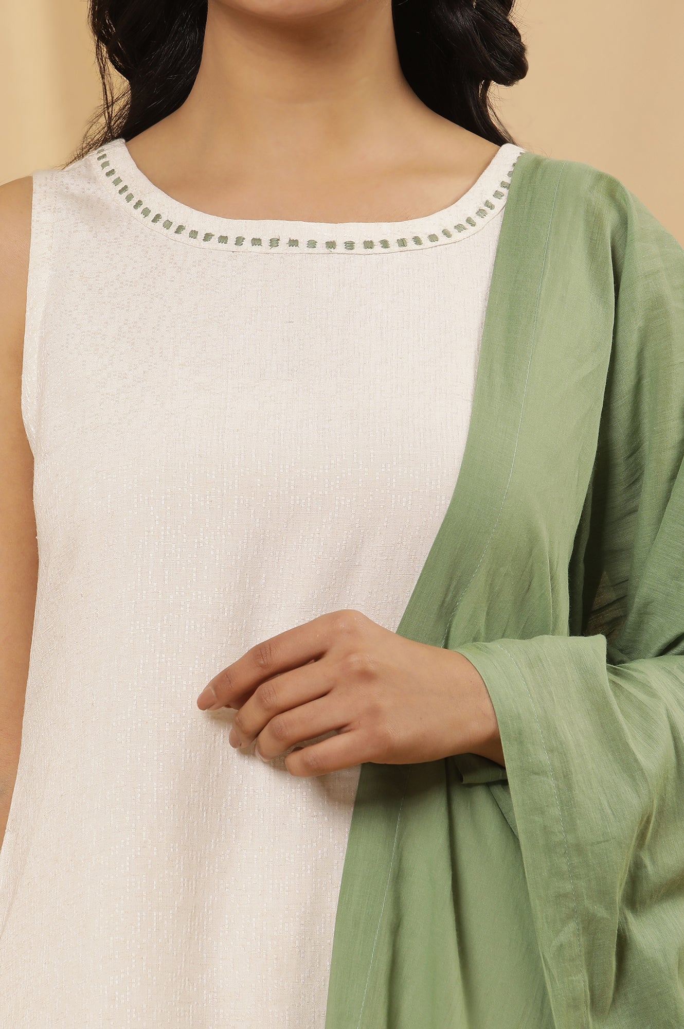White Minimal Embroidered Kurta, Pants And Dupatta Set - Image 6