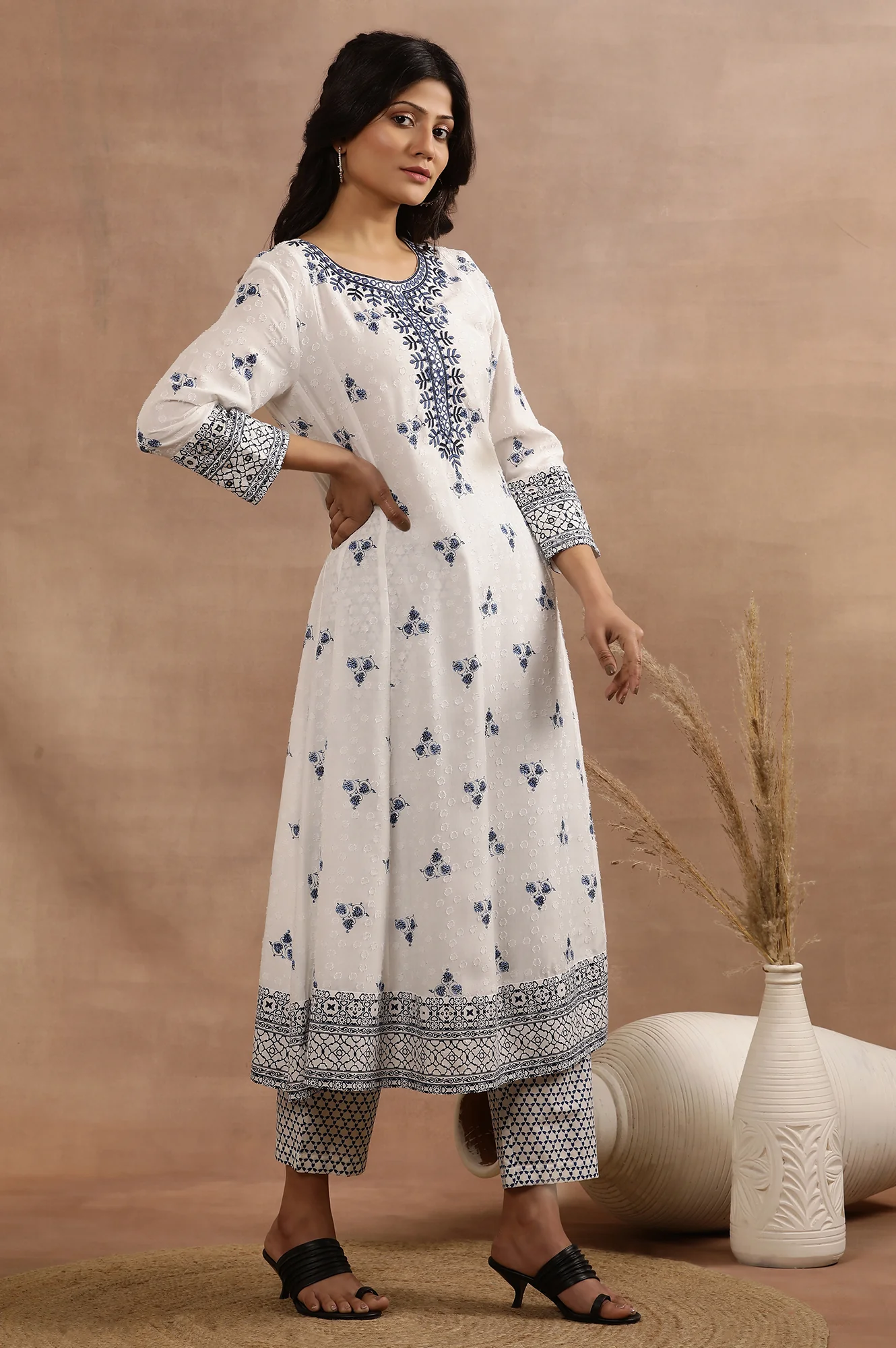 White Printed Flared Kurta, Printed Pants And Dupatta Set - Image 5