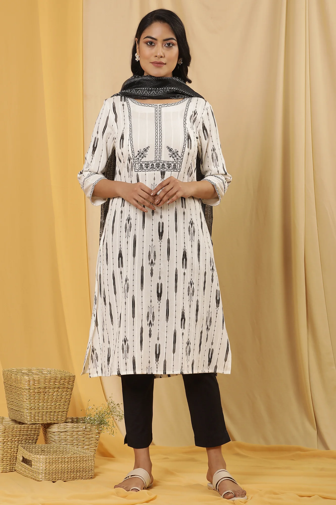 White Printed Kurta, Trousers And Kota Dupatta Set - Image 2