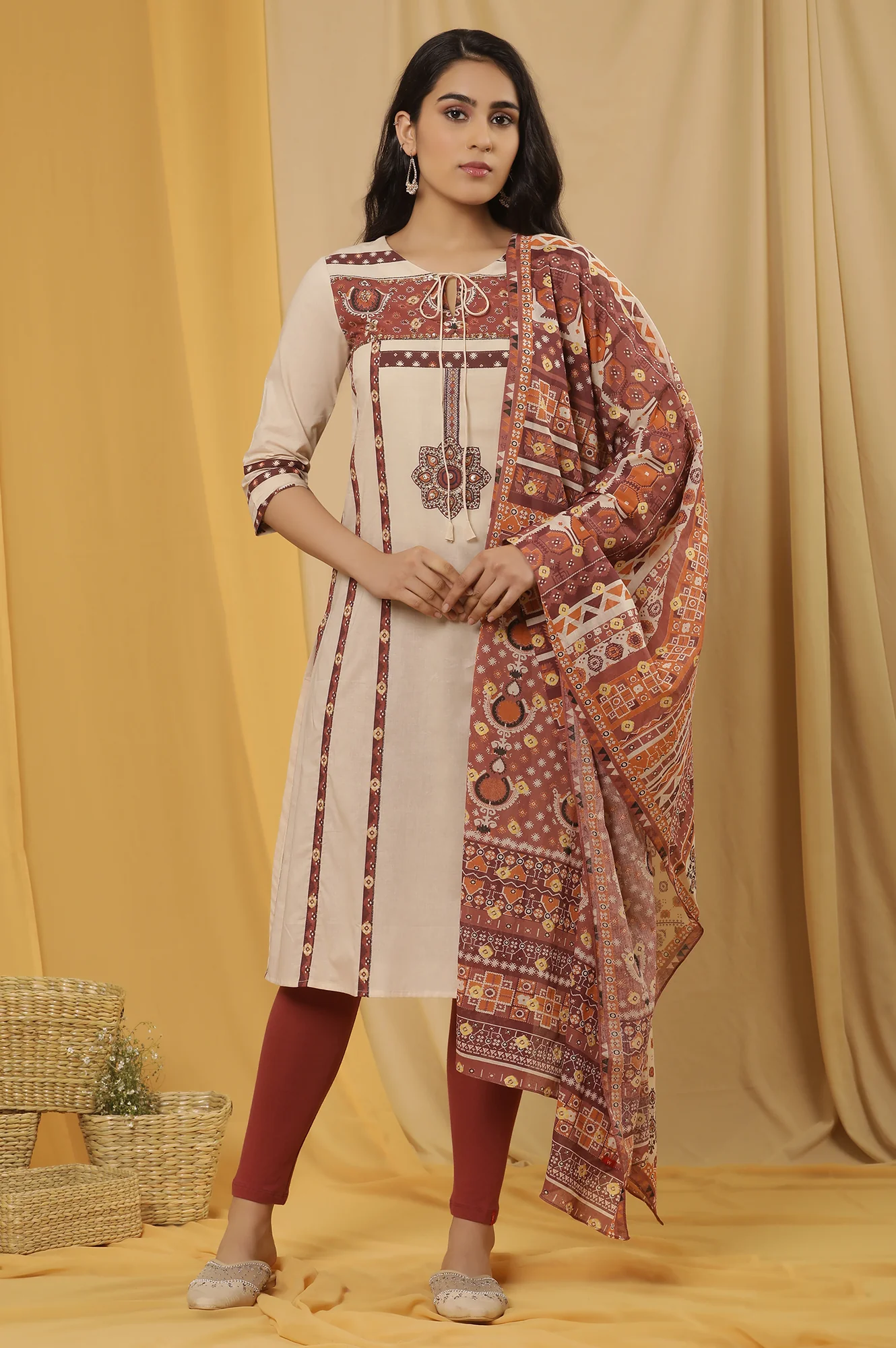 White Printed Summer Kurta, Tights And Dupatta Set - Image 2