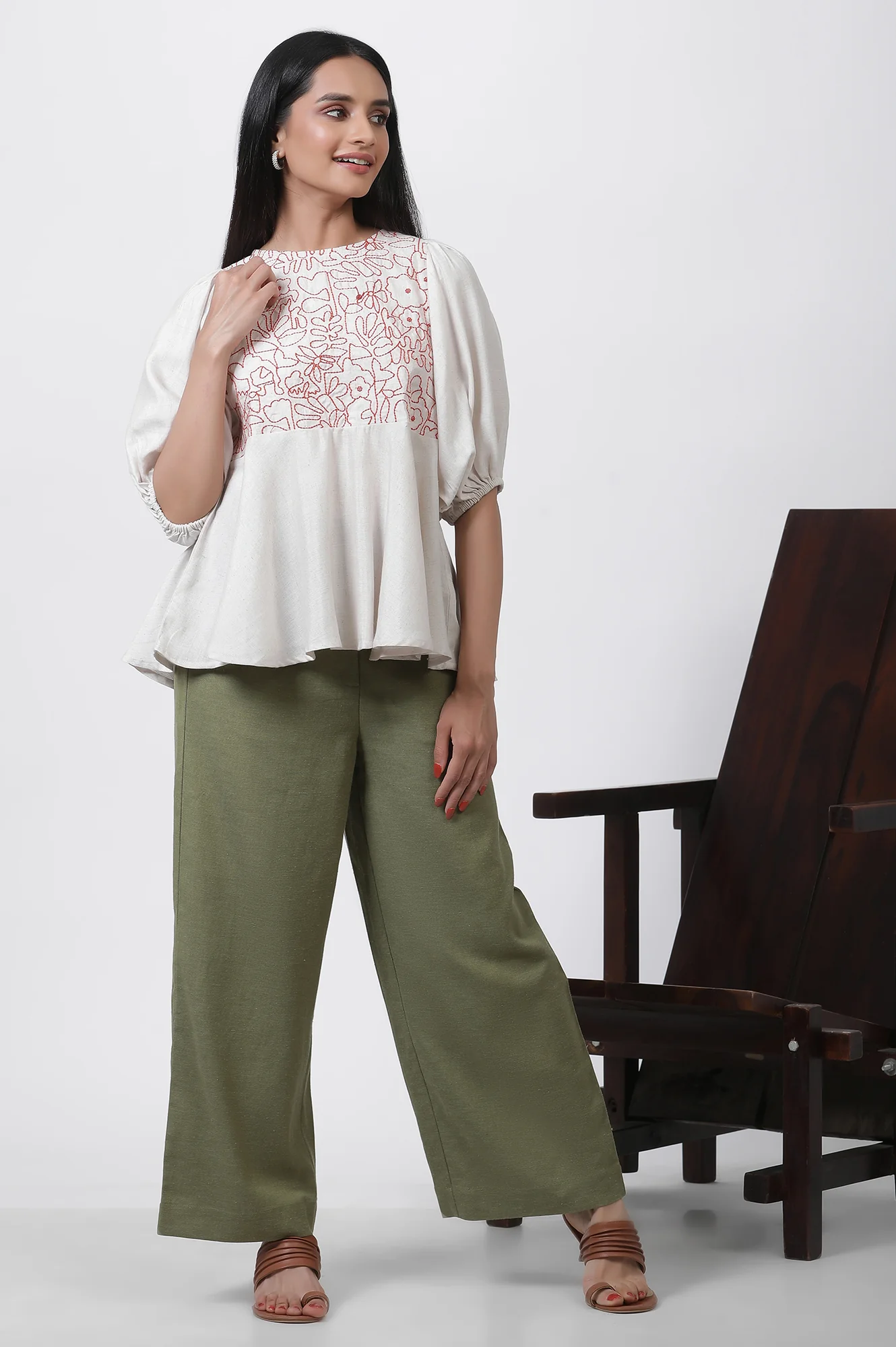 White Thread Embroidered Peplum Top - Image 5