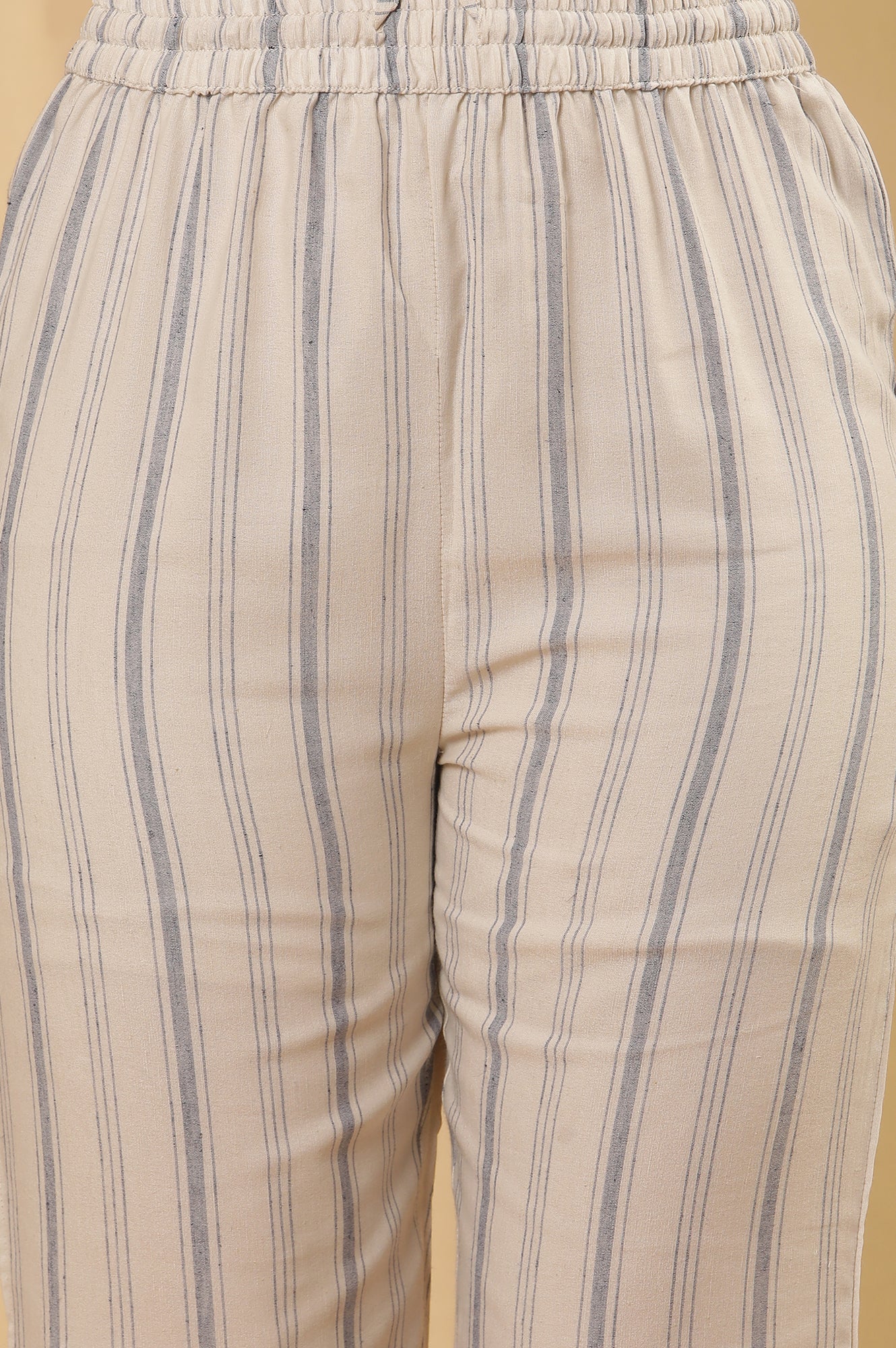 White Yarn Dyed Straight Kurta And Pants Set - Image 9