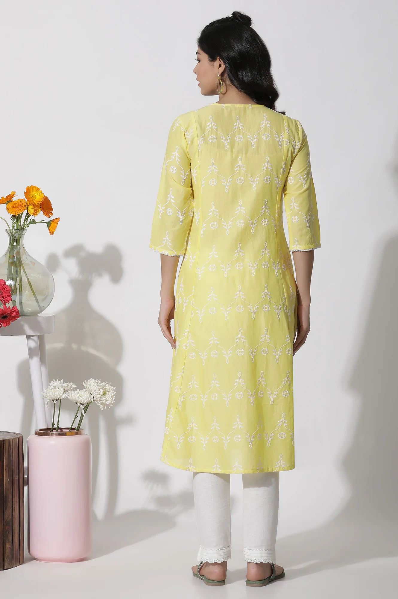 Yellow Schiffli Flared Kurta - Image 4
