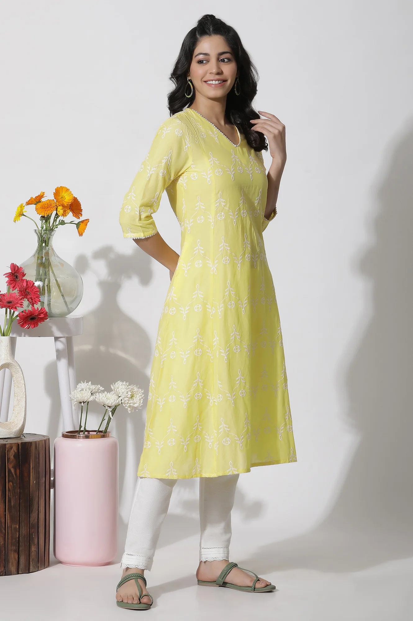 Yellow Schiffli Flared Kurta - Image 5