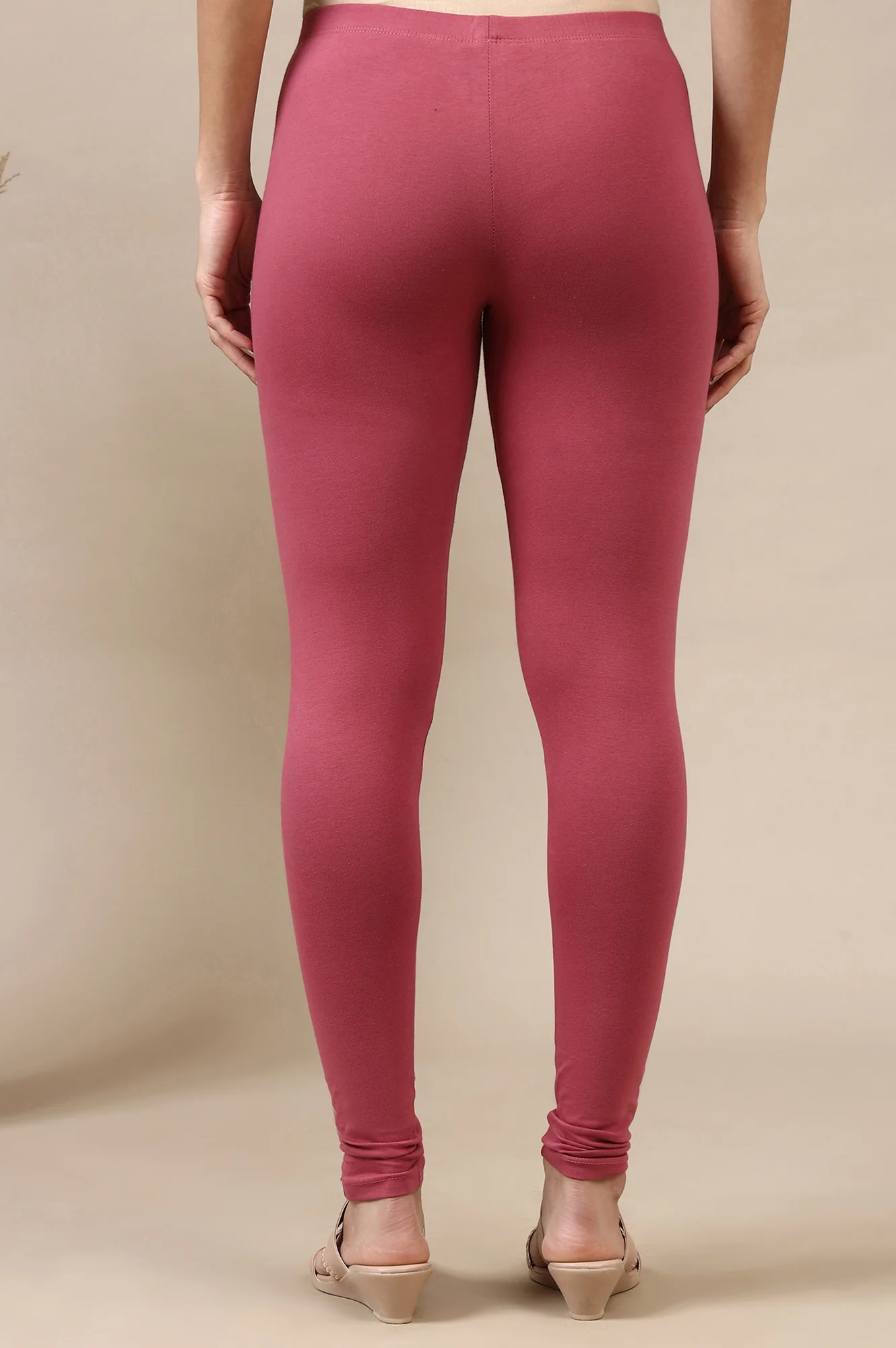 Pink Solid Skinny-fit Cotton Lycra Leggings with Slip-on Closure - Image 3