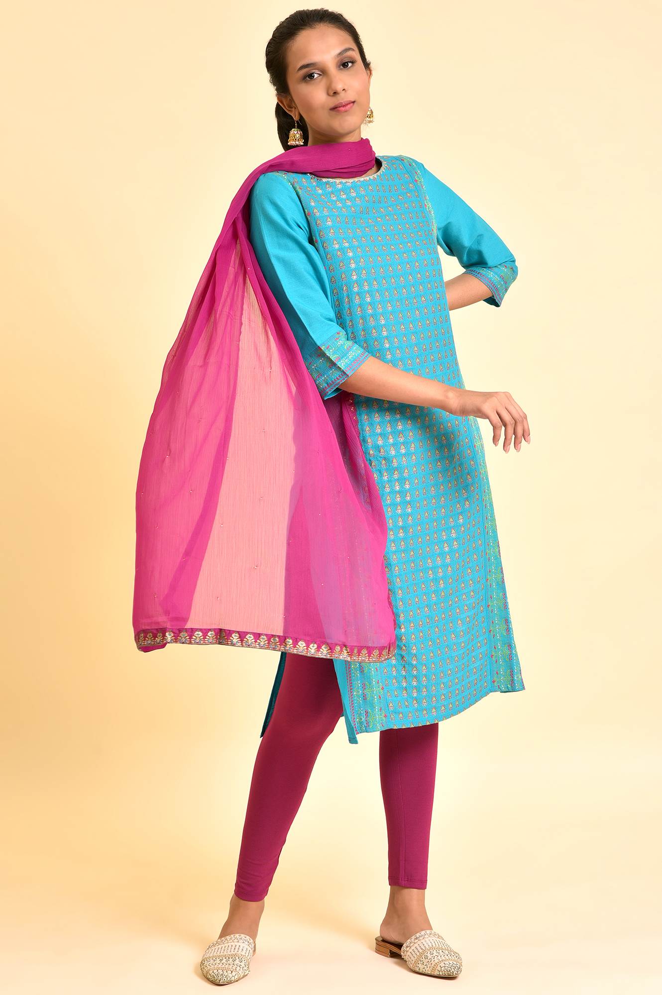 Purple Crinckled Chiffon Dupatta With Mukaish - Image 2