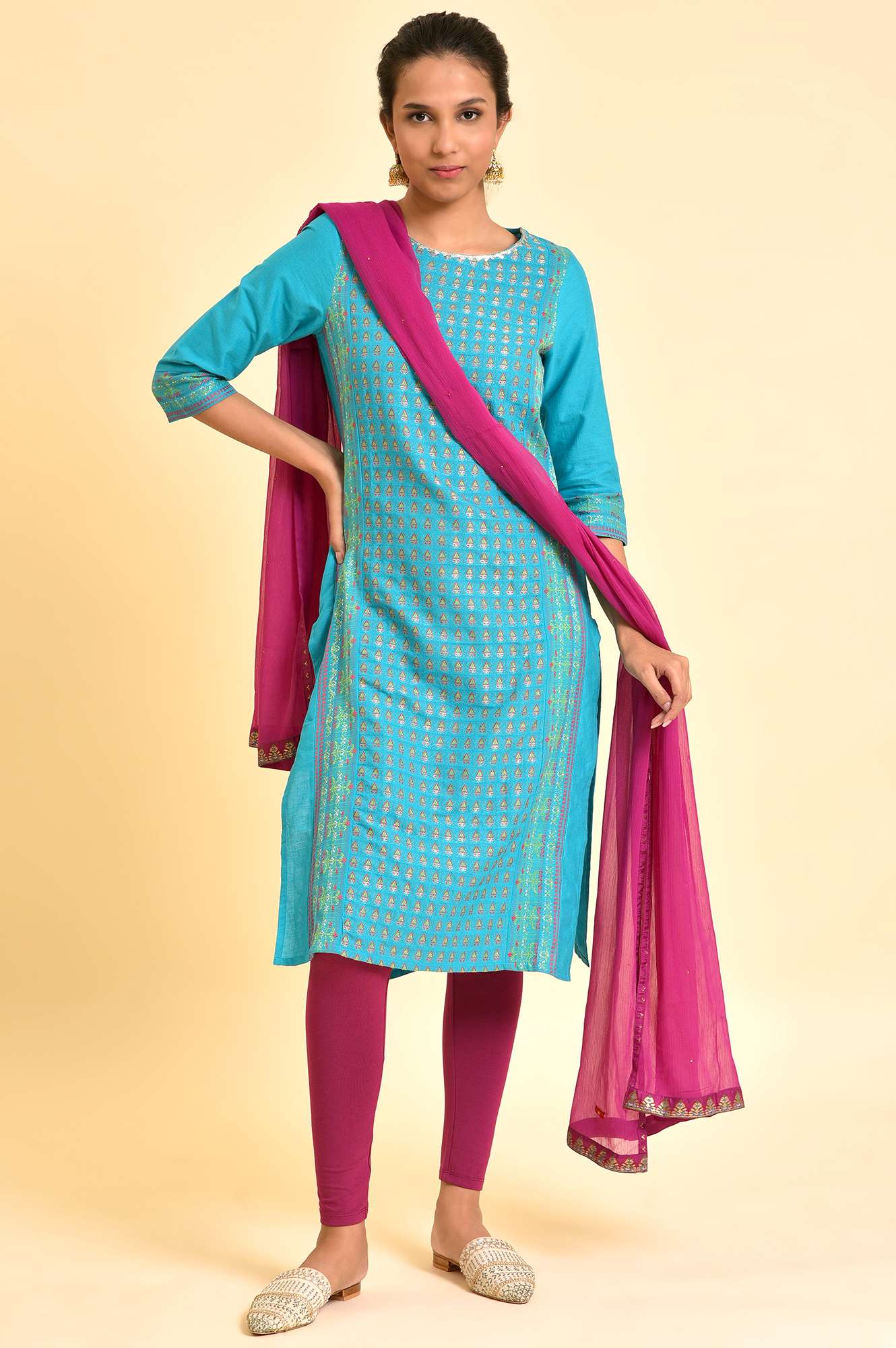 Purple Crinckled Chiffon Dupatta With Mukaish - Image 3