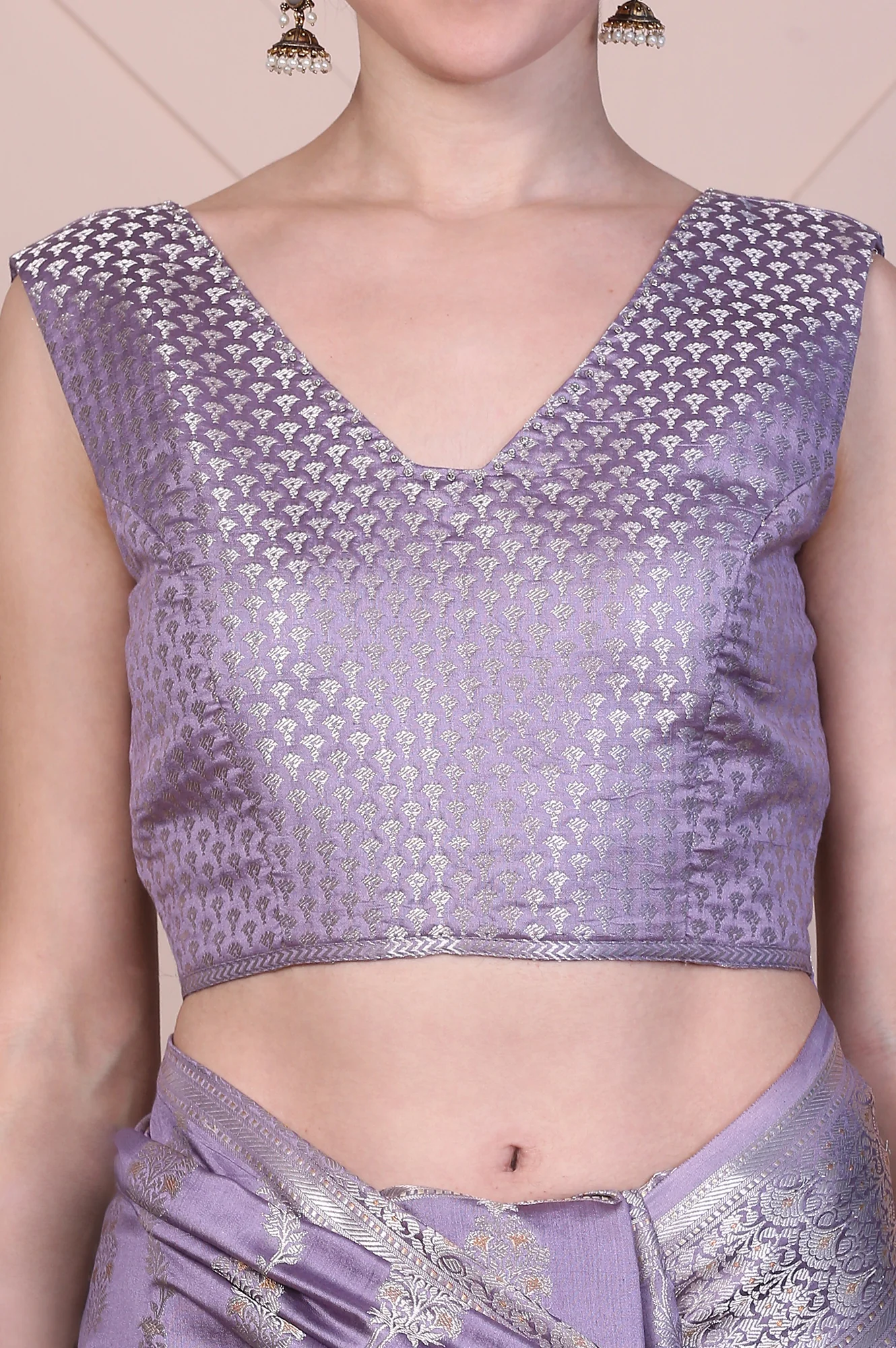 Purple Embellished Silk Jacquard Purple Saree with Unstitched Blouse - Image 8
