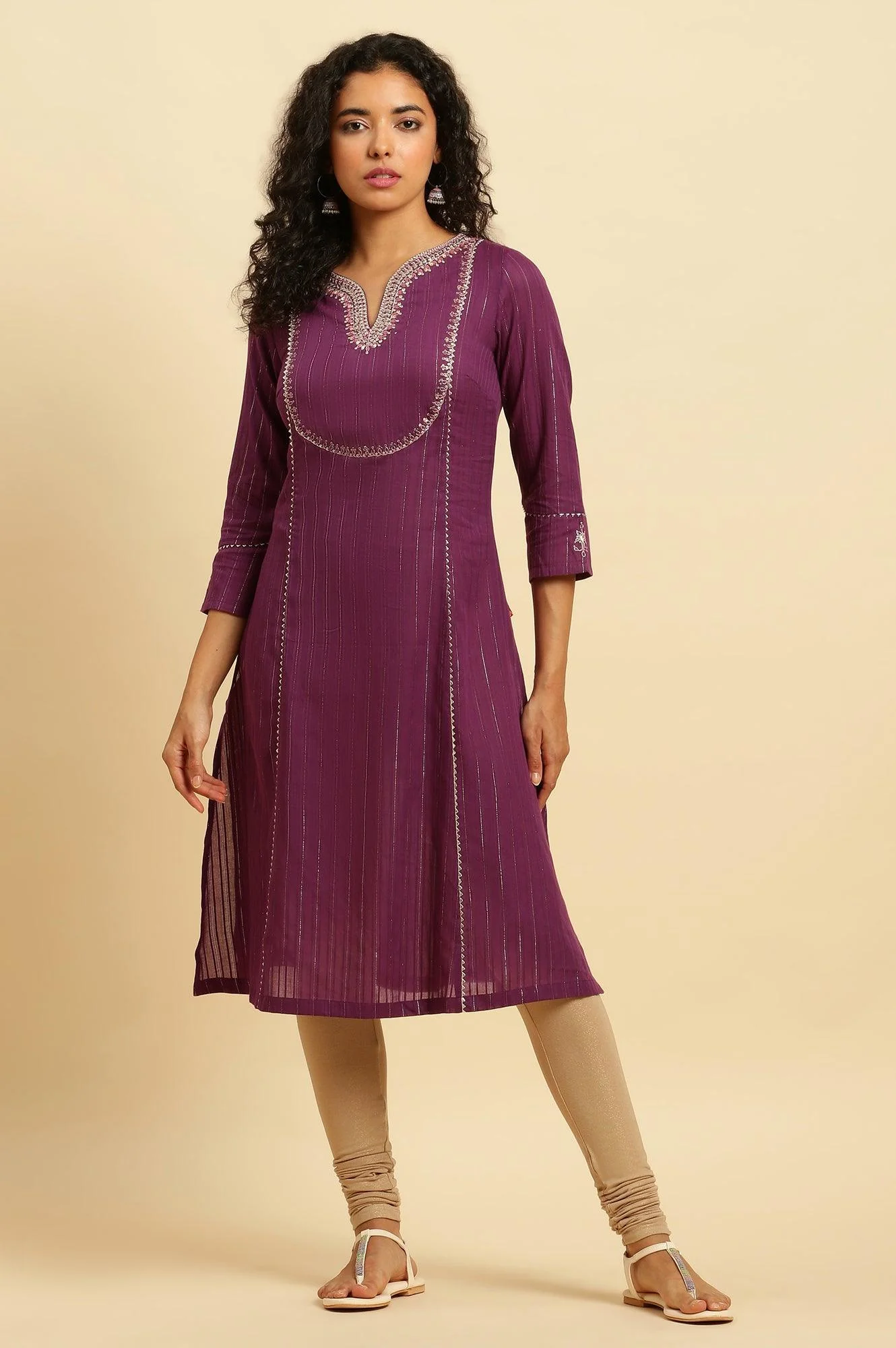 Purple Embroidered Heavy Festive Kurta - Image 2