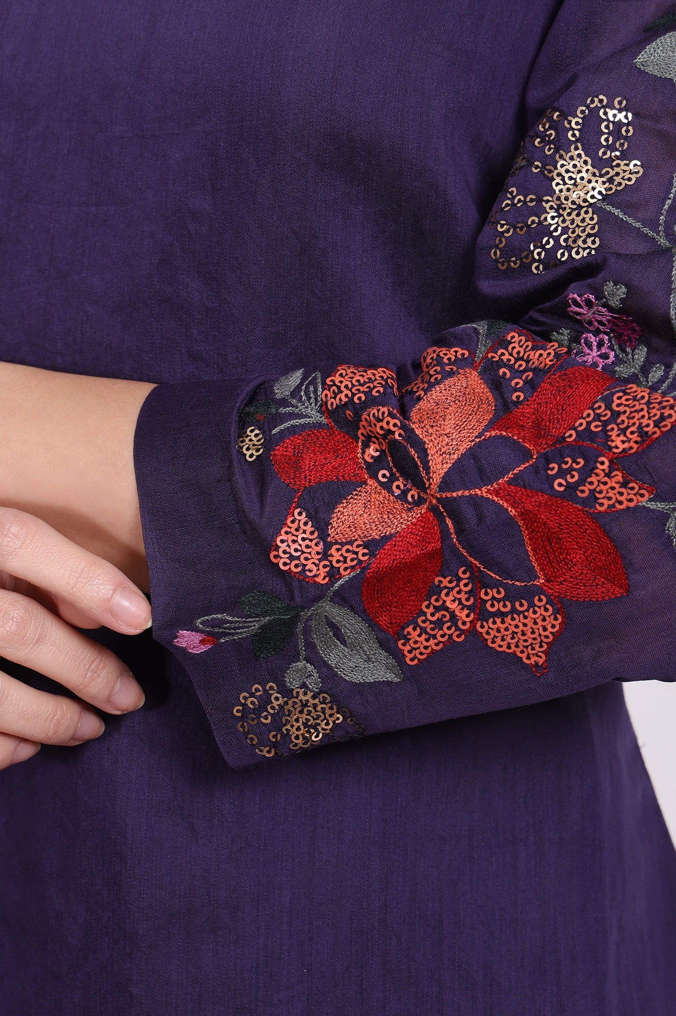 Purple Embroidered Straight Kurta with Straight Pant and Dupatta Set - Image 7