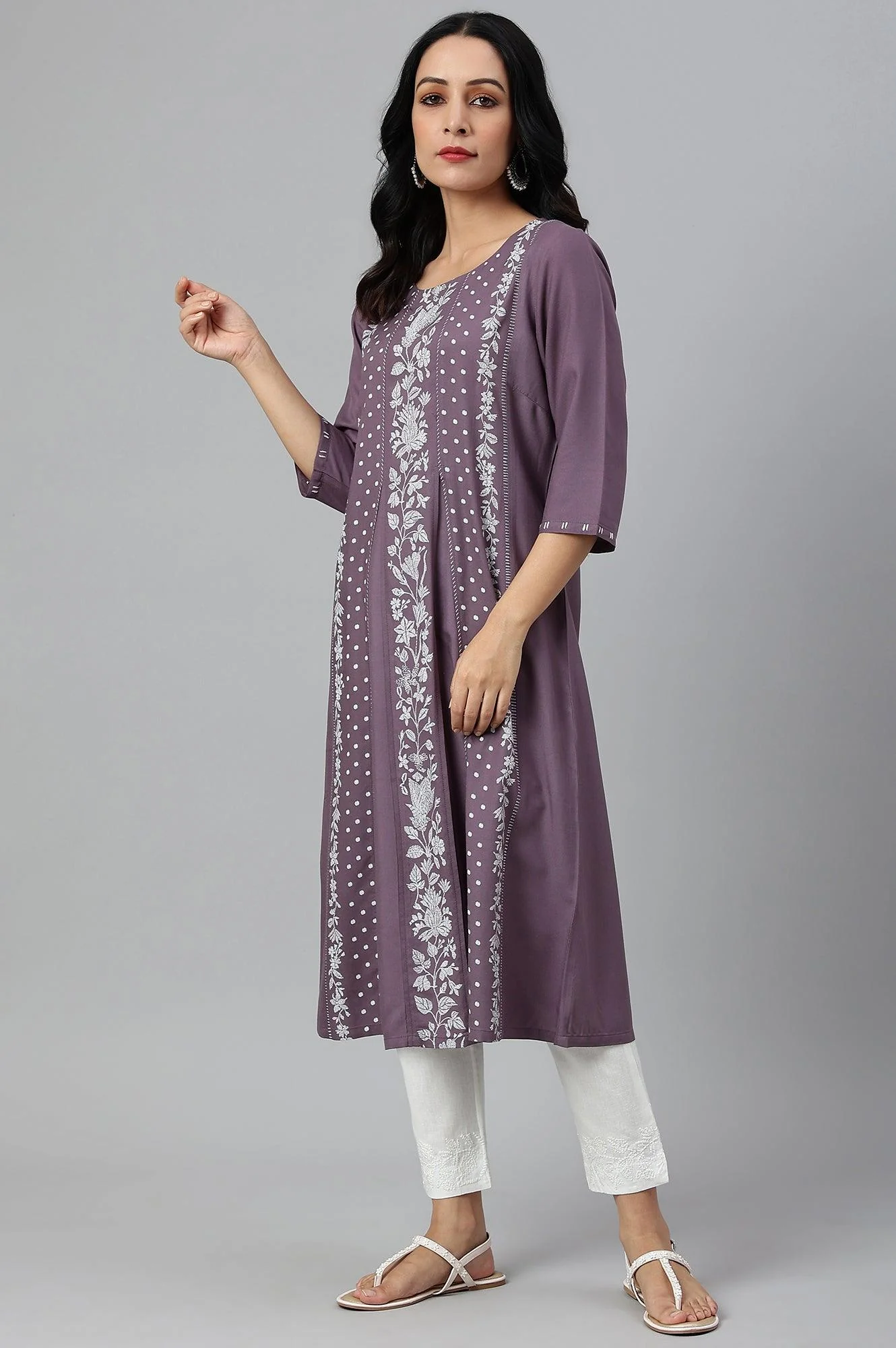 Purple Floral Print kurta With Godets - Image 3
