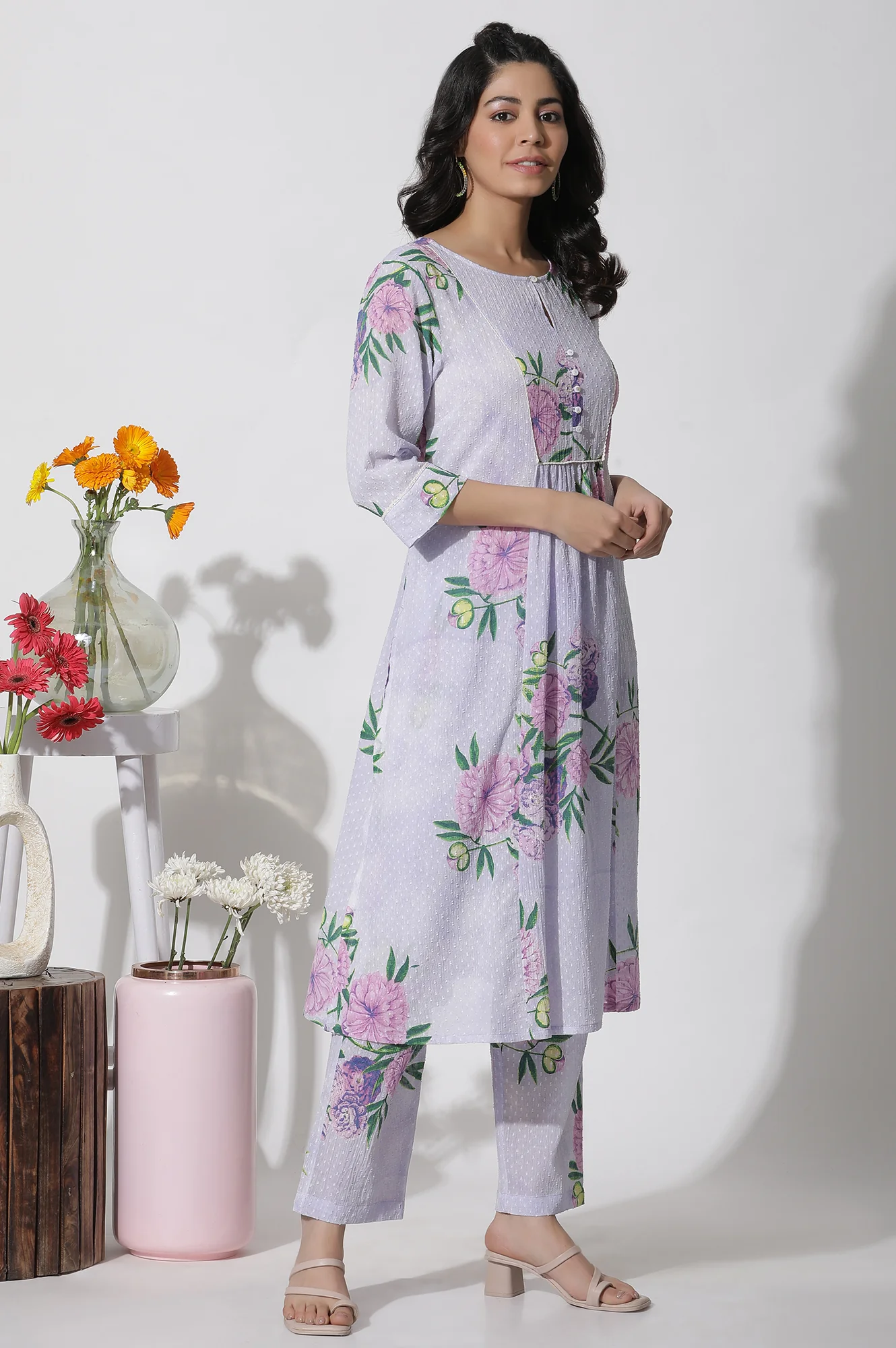 Purple Floral Printed Kurta and Pants Set - Image 6