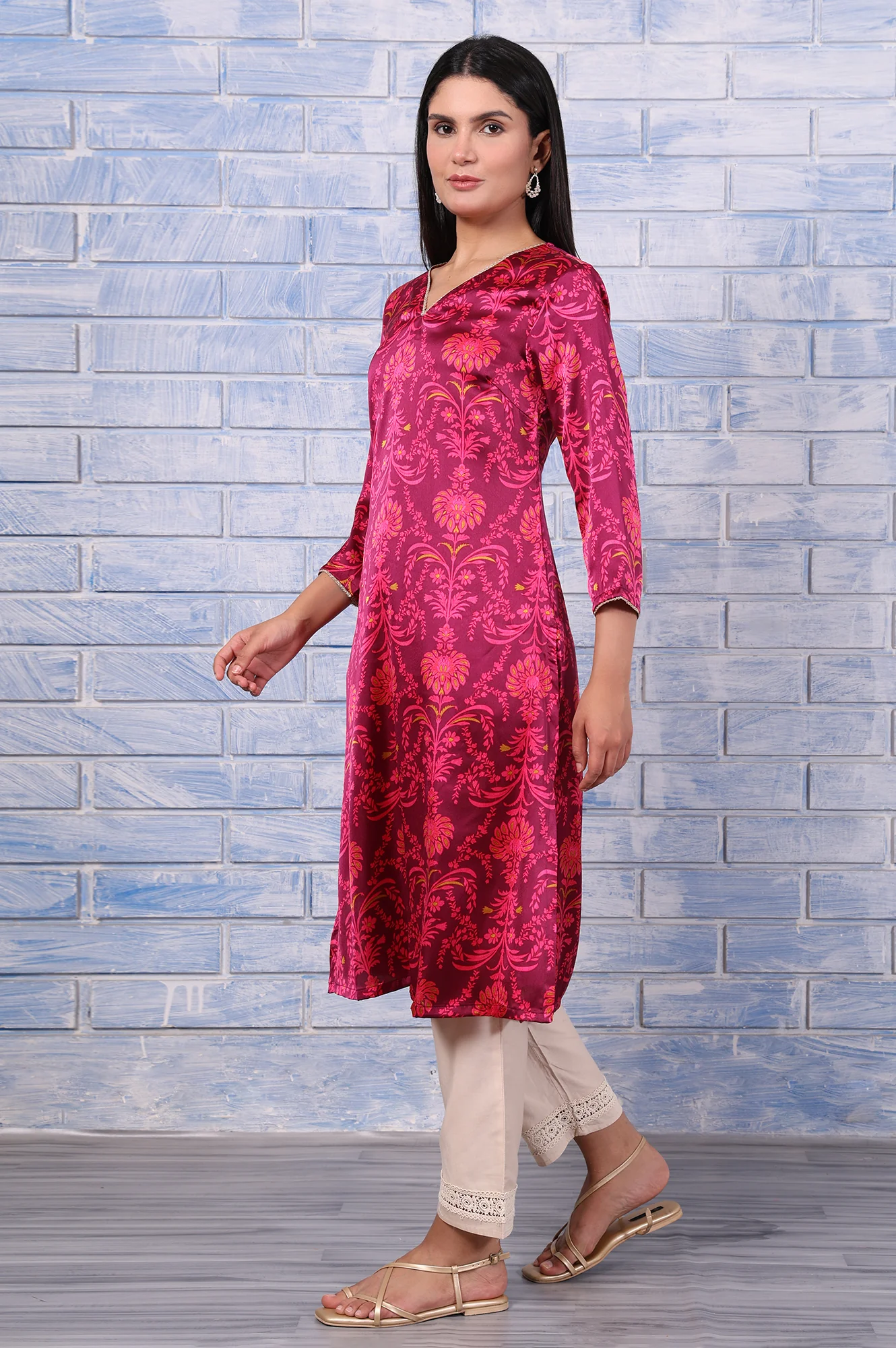 Purple Floral Printed Japanese Satin Straight Kurta - Image 4