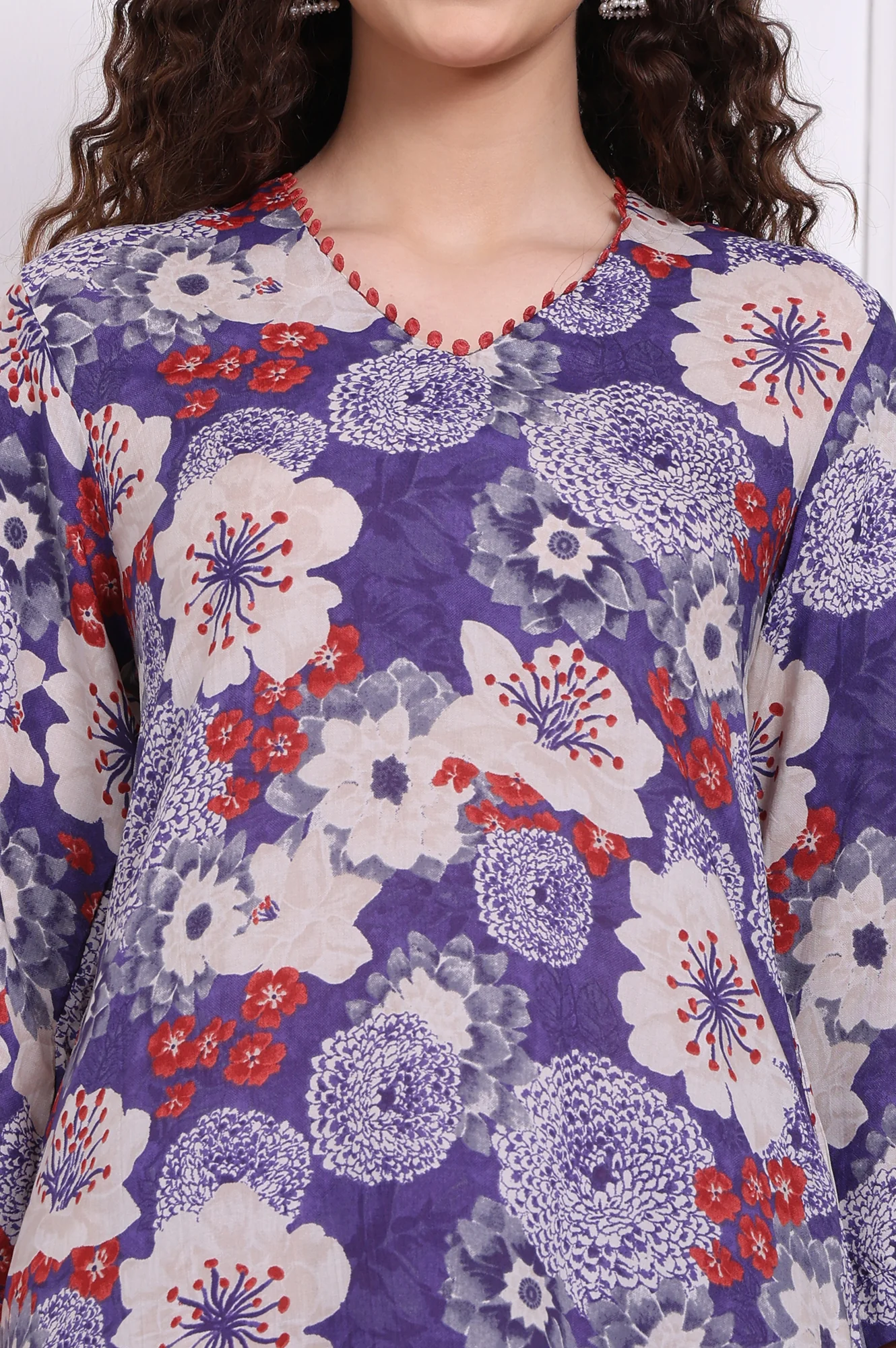 Purple Floral Printed Modal Straight Kurta and Pants Co-ord Set - Image 3