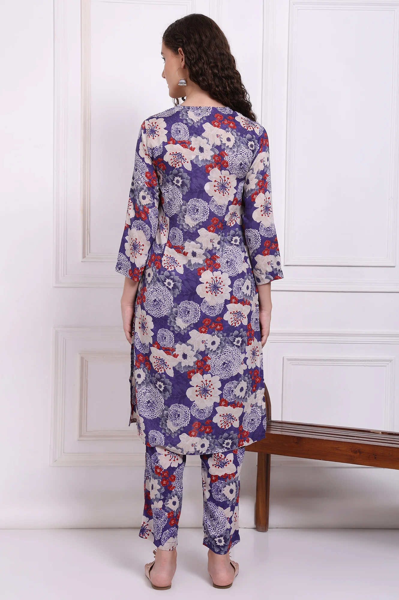 Purple Floral Printed Modal Straight Kurta and Pants Co-ord Set - Image 5