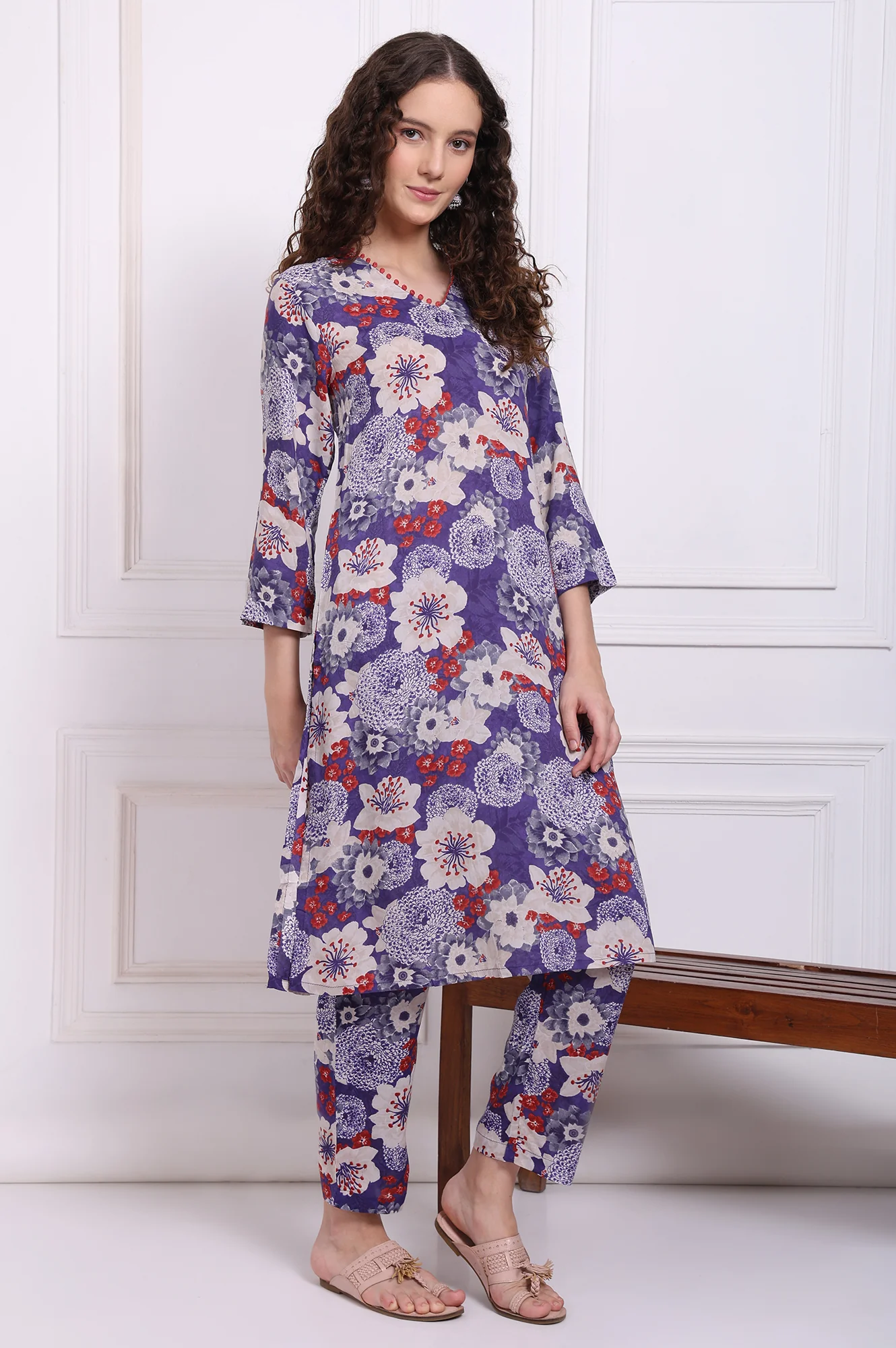Purple Floral Printed Modal Straight Kurta and Pants Co-ord Set - Image 6