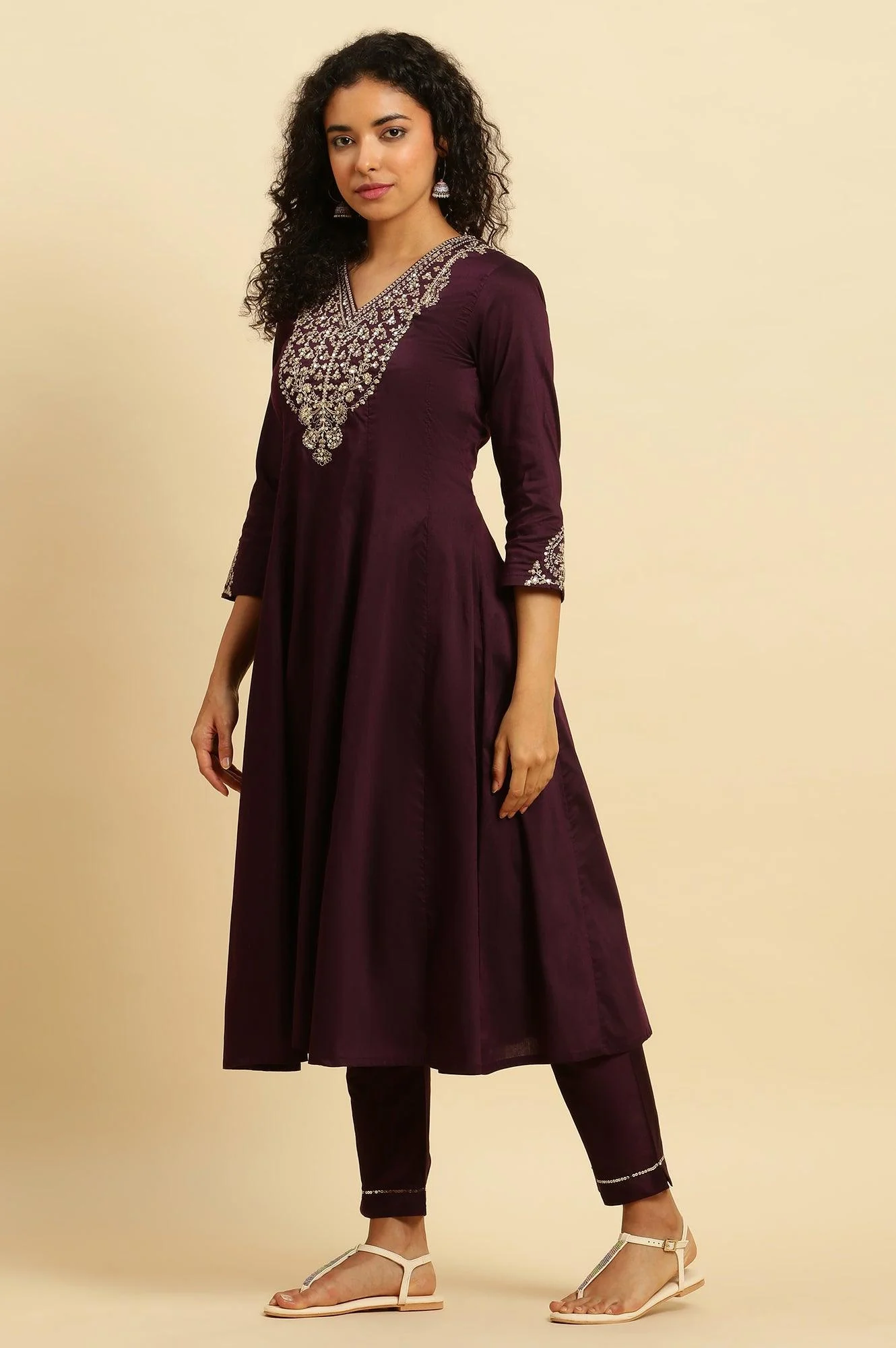 Purple Panelled Embroidered Kurta, Slim Pants And Dupatta Set - Image 6