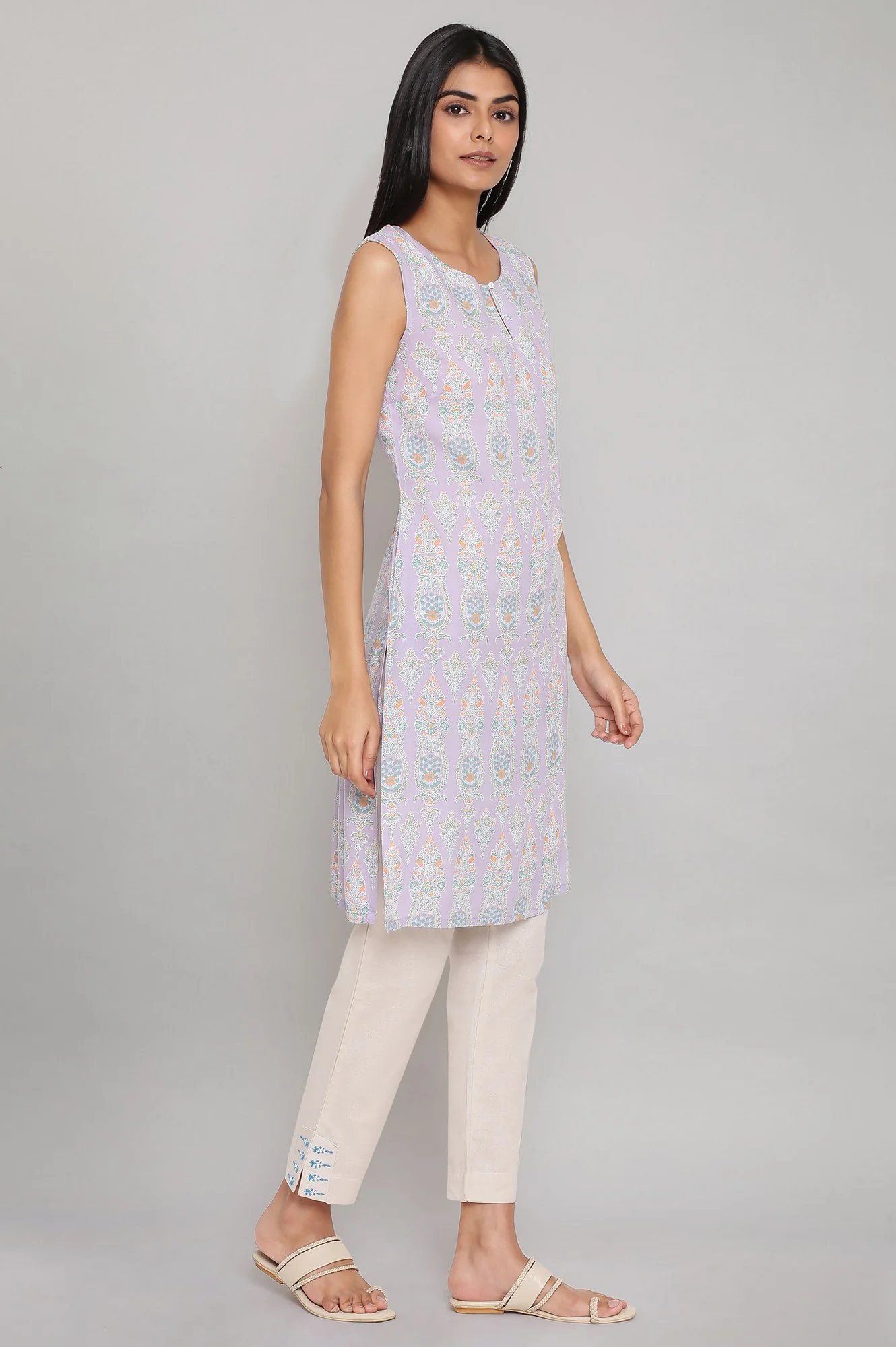 Purple Printed Straight kurta - Image 4
