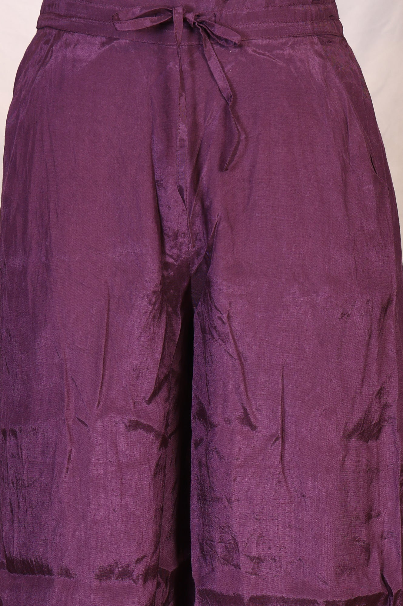 Purple Embroidered Zari Work Silk Blend Straight Kurta with Parallel Pants and Dupatta Set - Image 6