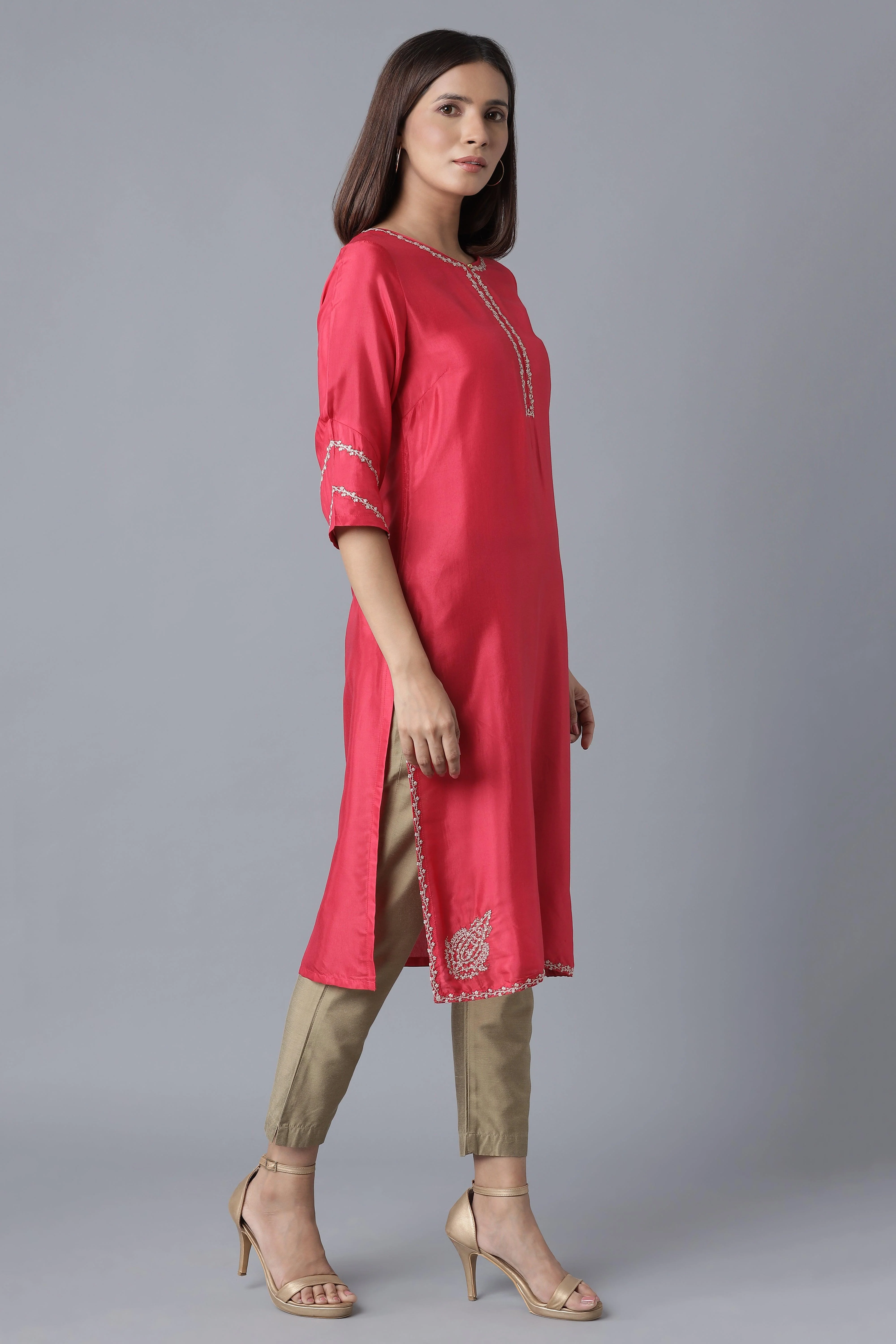 Rasberry Red Solid Festive Straight kurta - Image 4