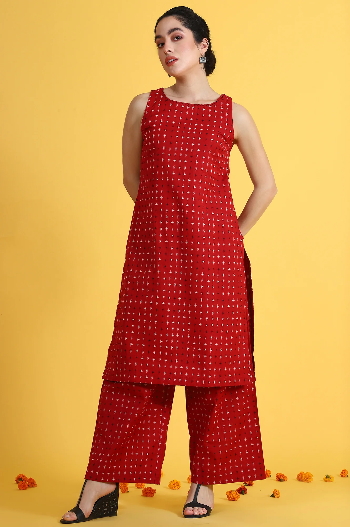 Red Abstract Printed Cotton Flax Sleeveless Straight Kurta and Pants Co-ord Set - Image 9