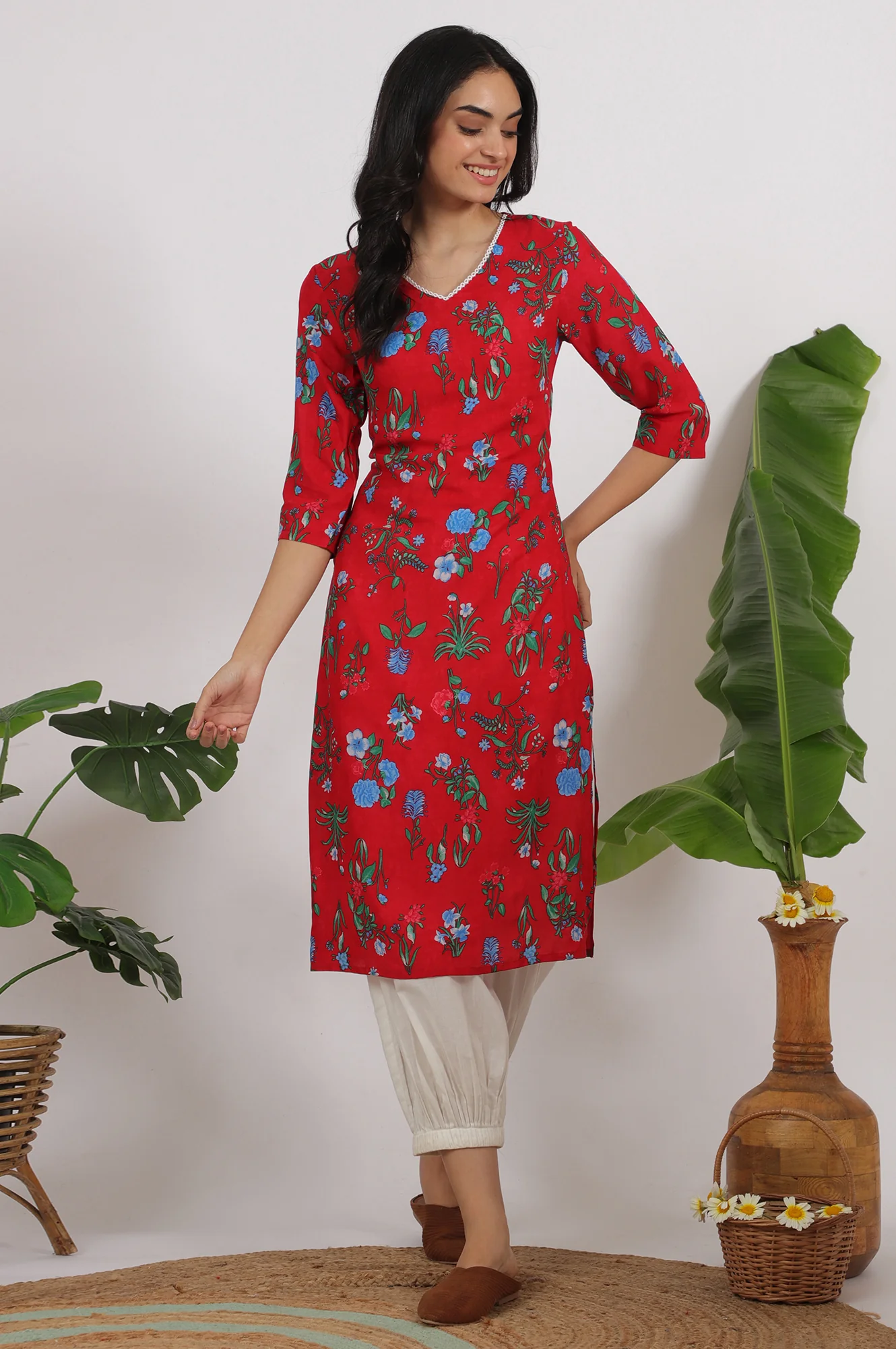 Red Bold Floral Printed Modal Straight Kurta - Image 2
