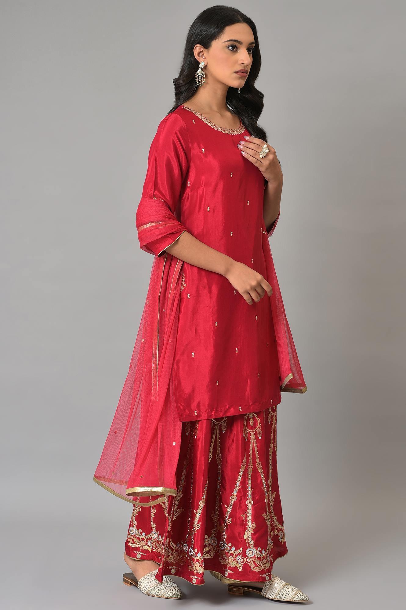 Red Embroidered Festive kurta With Culottes And Mesh Dupatta - Image 4
