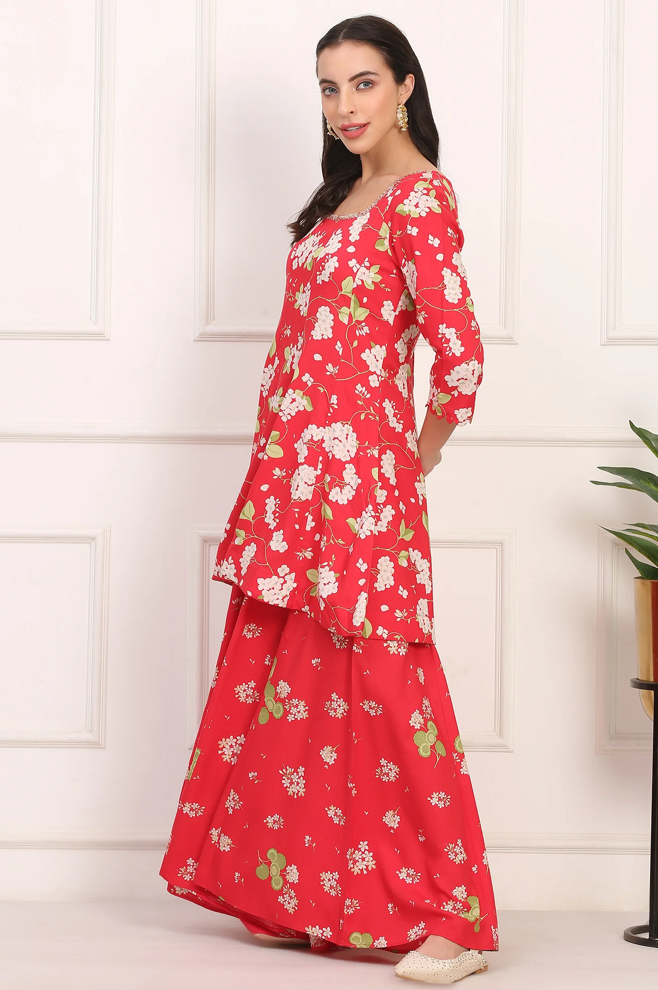 Red Floral Printed Embellished Modal Flared Short Kurta, Flared Pant and Dupatta Set - Image 4