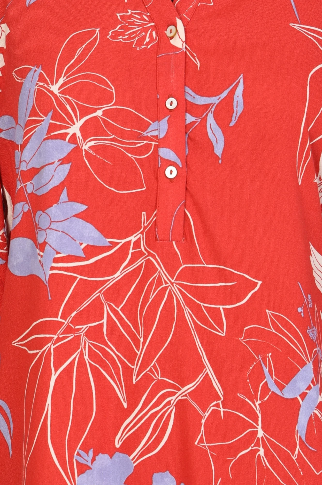 Red Floral Printed Rayon Straight Kurta - Image 2
