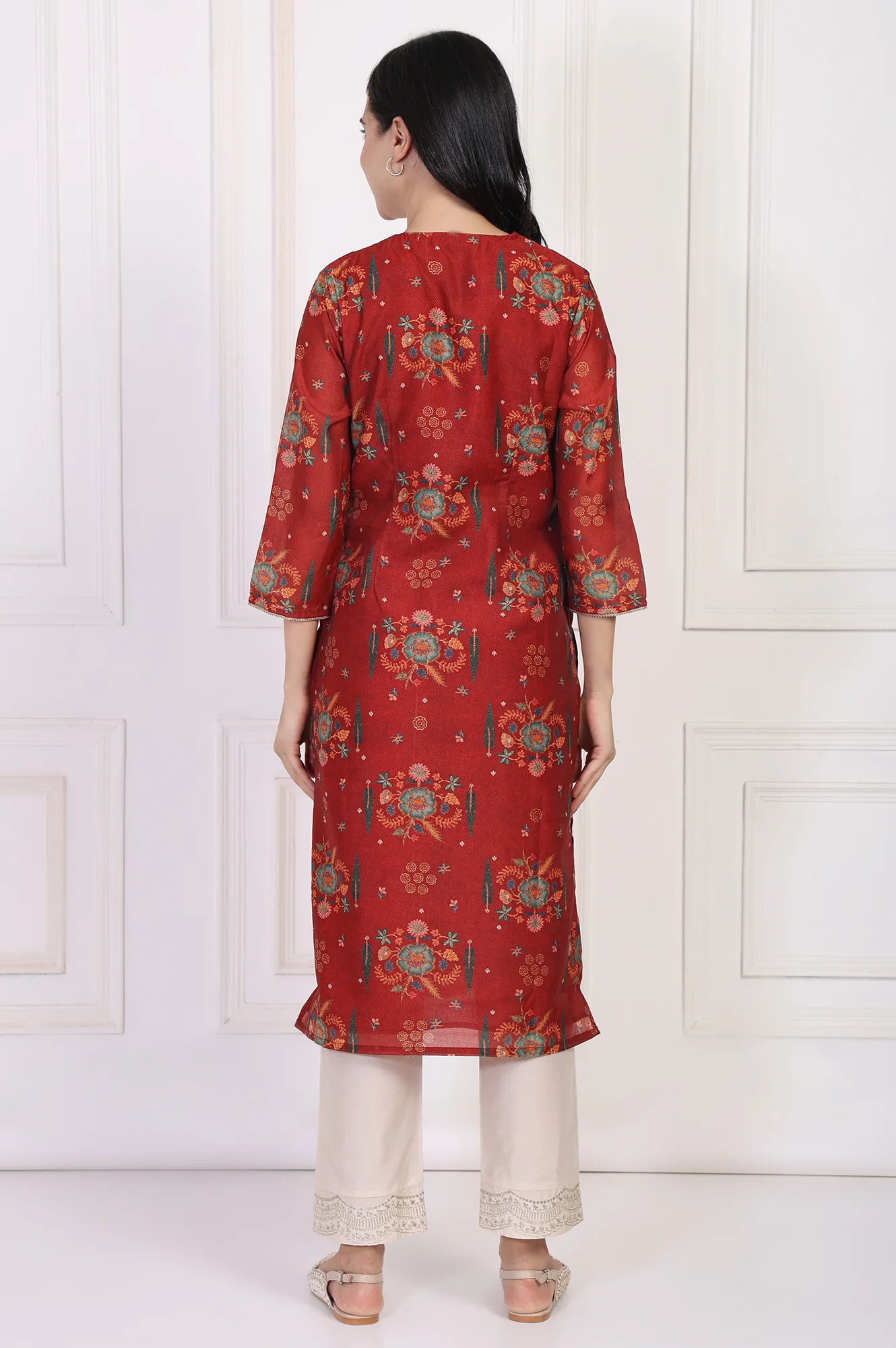 Red Floral Printed Sequined Straight Kurta - Image 5
