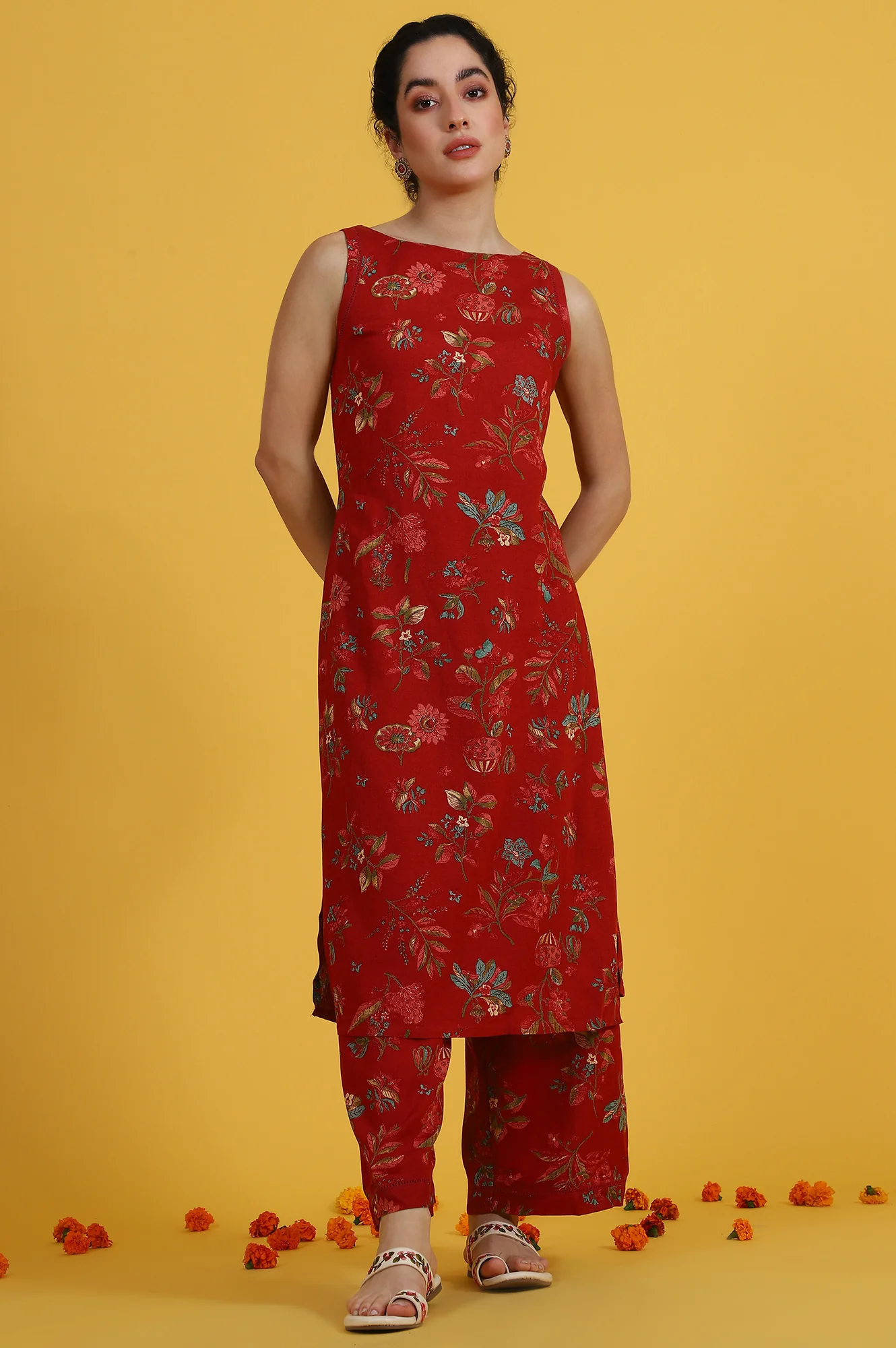 Red Floral Printed Sleeveless A-line Kurta and Flared Pants Co-ord Set - Image 2