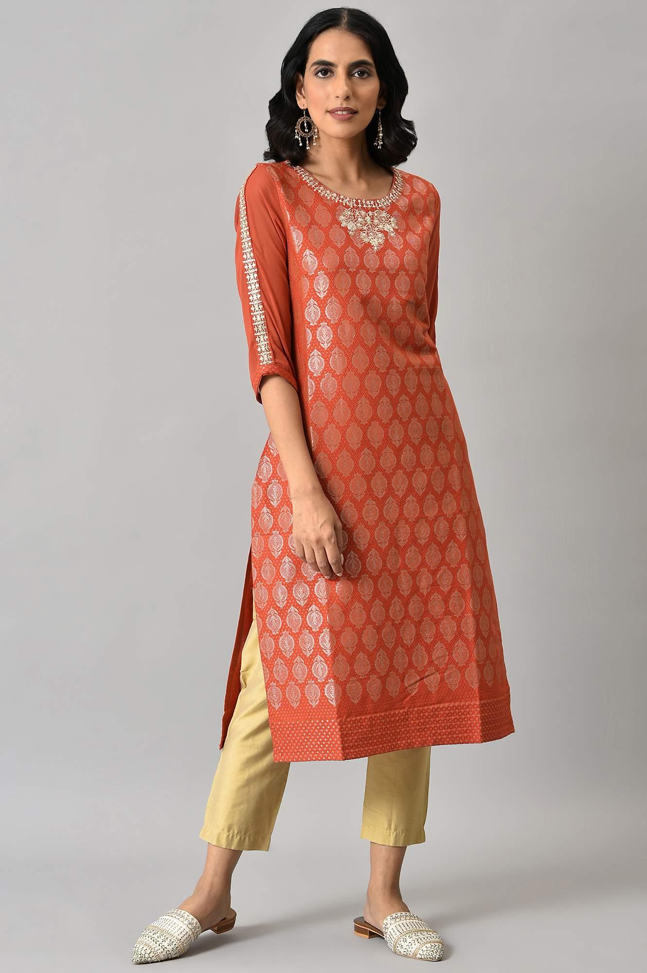 Red Jacquard kurta With Embroidery - Image 2