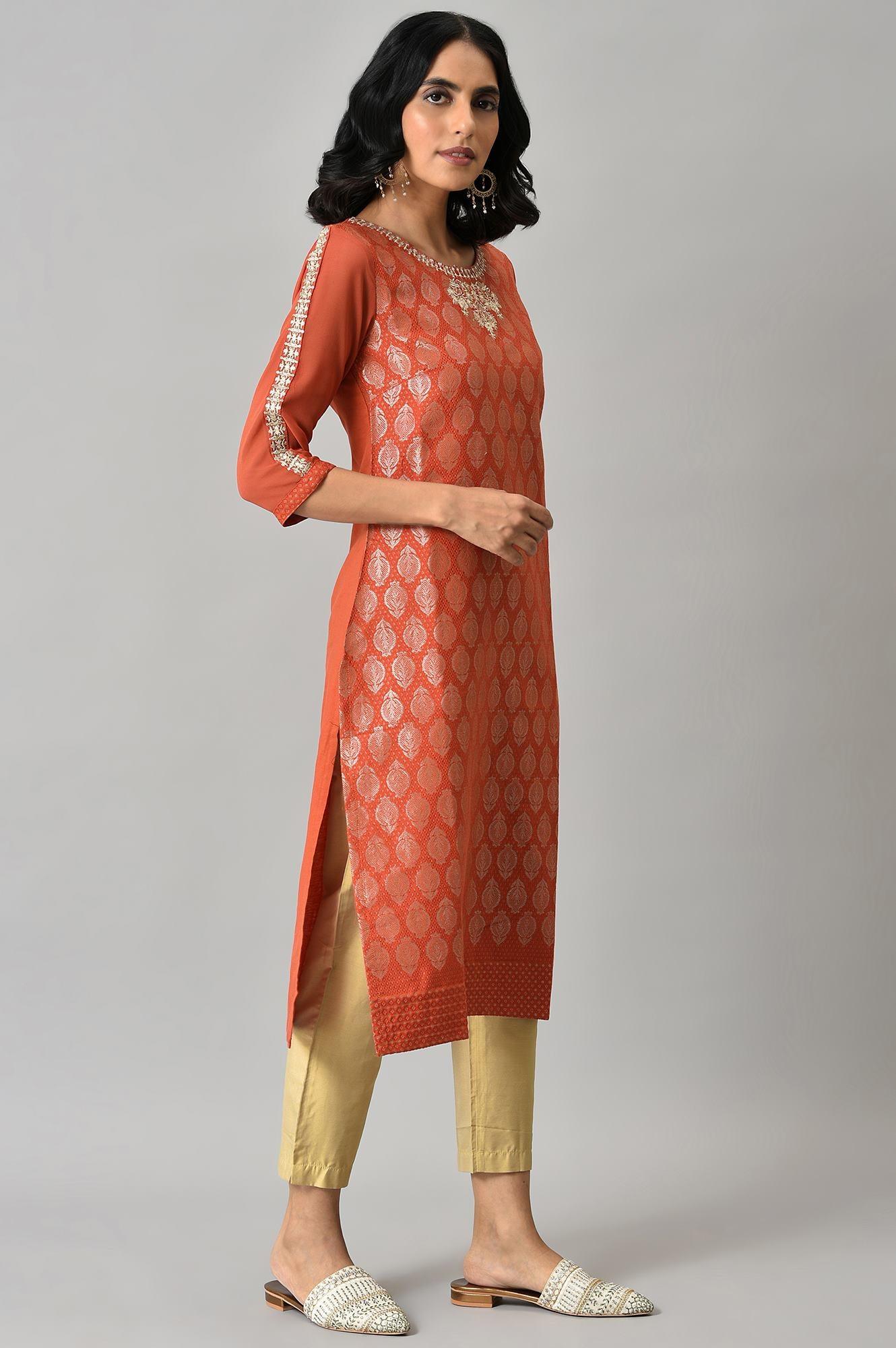 Red Jacquard kurta With Embroidery - Image 5