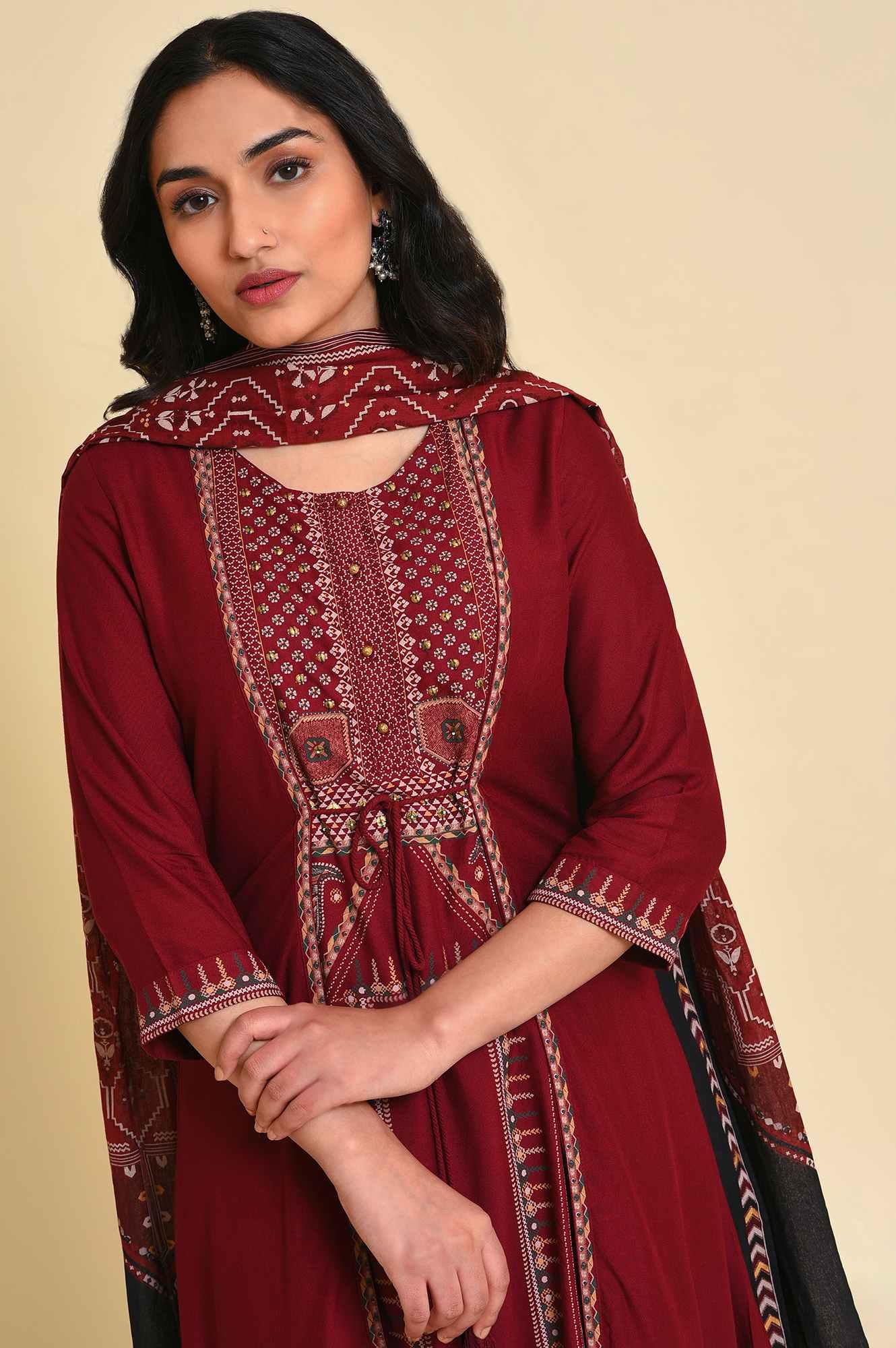Red Mock Layer kurta Set - Image 5