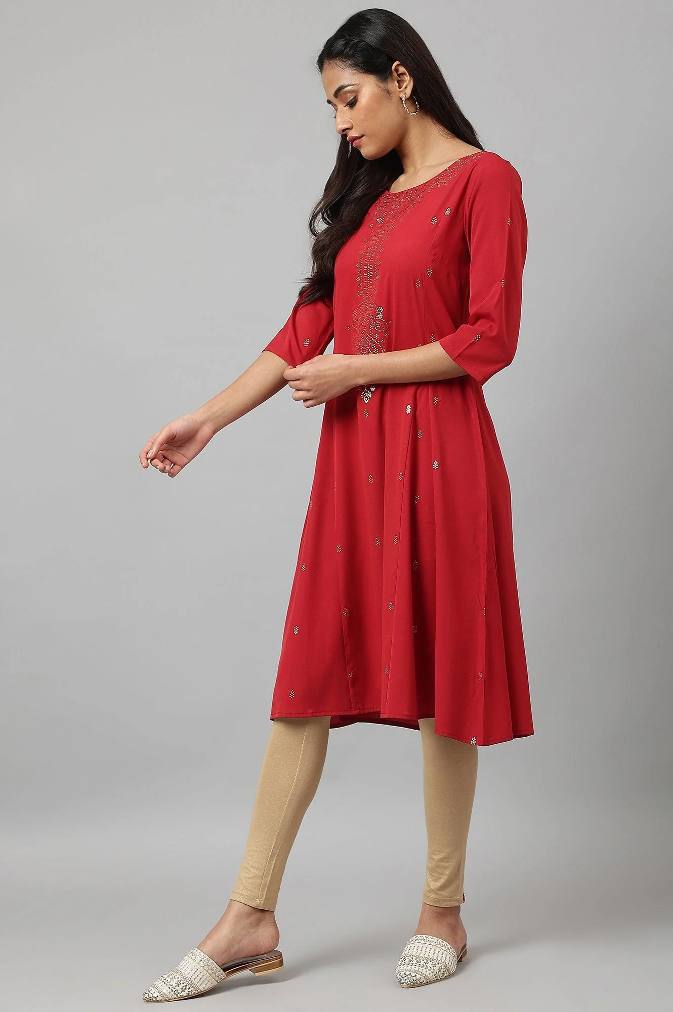 Red Mukaish Printed kurta - Image 3