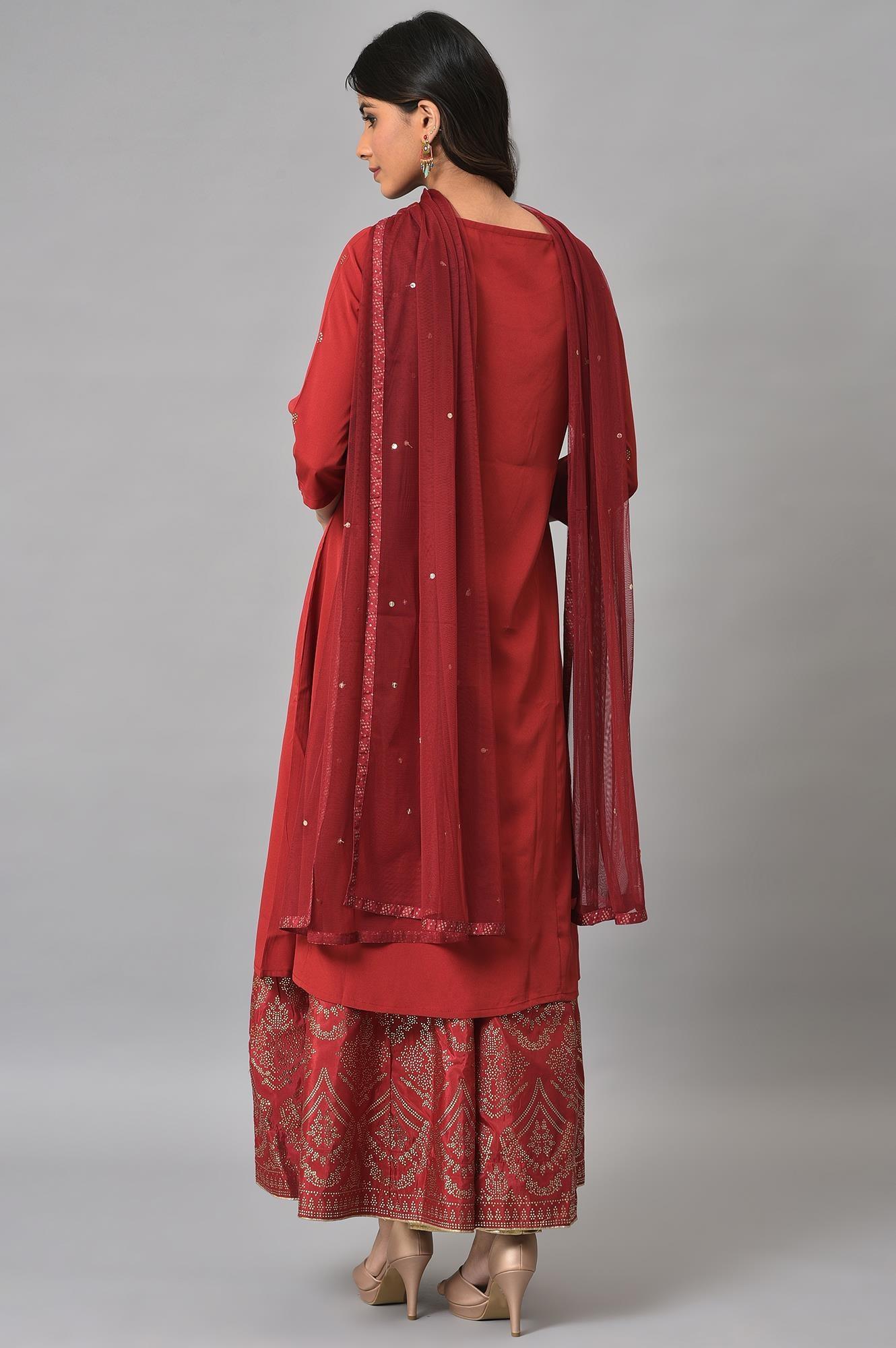 Red Mukaish Printed kurta With Flared Skirt And Mesh Dupatta - Image 2