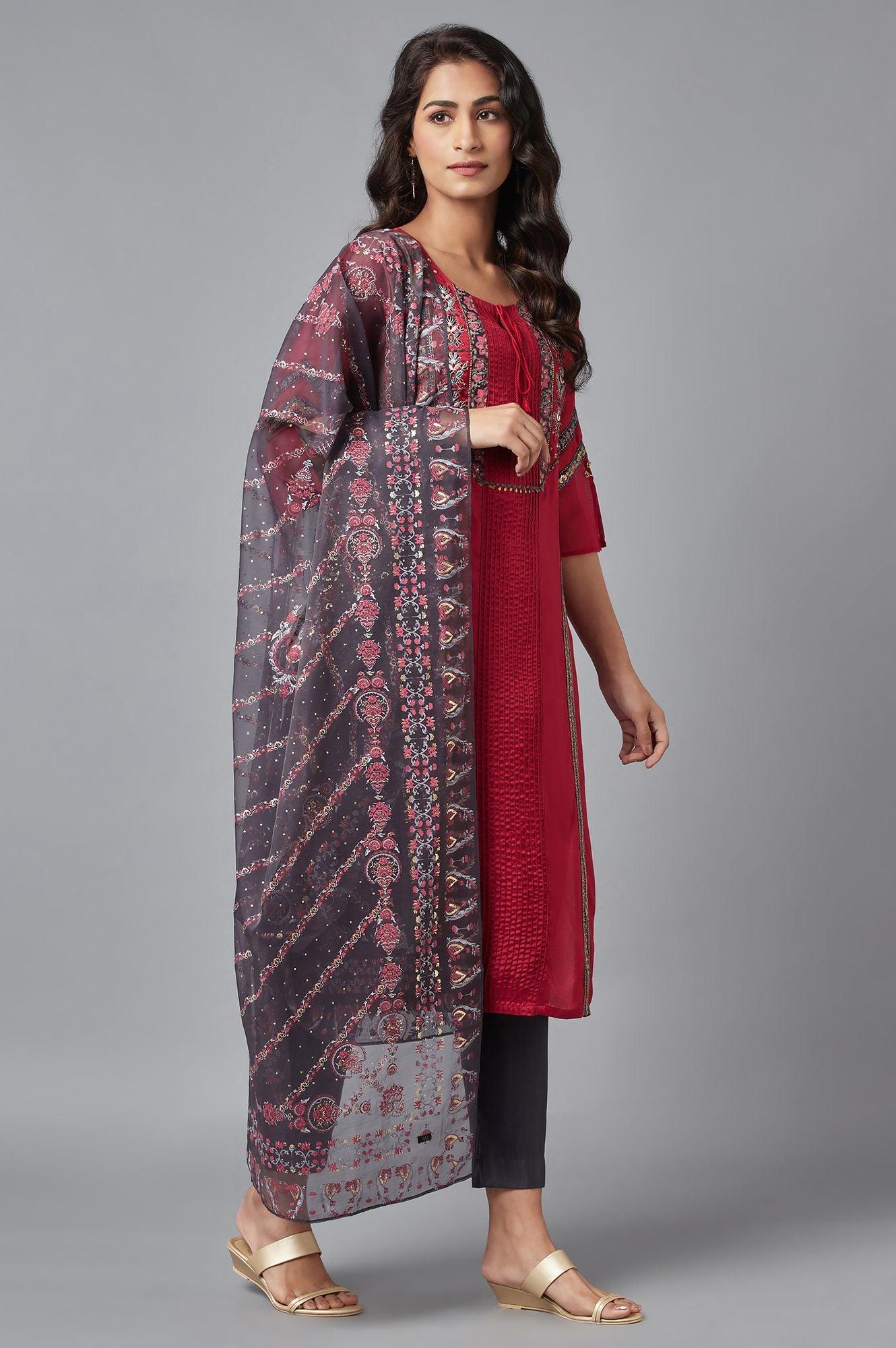 Red Printed kurta, Grey Slim Pants and Dupatta Set - Image 4