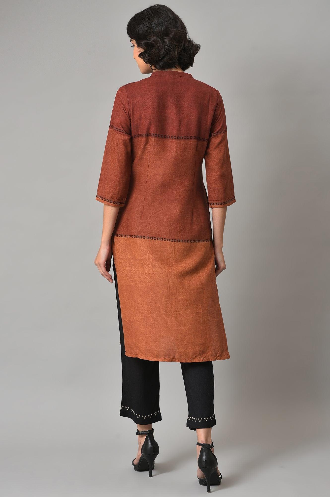 Red Printed Mandarin Collar kurta With Black Straight Pants - Image 3