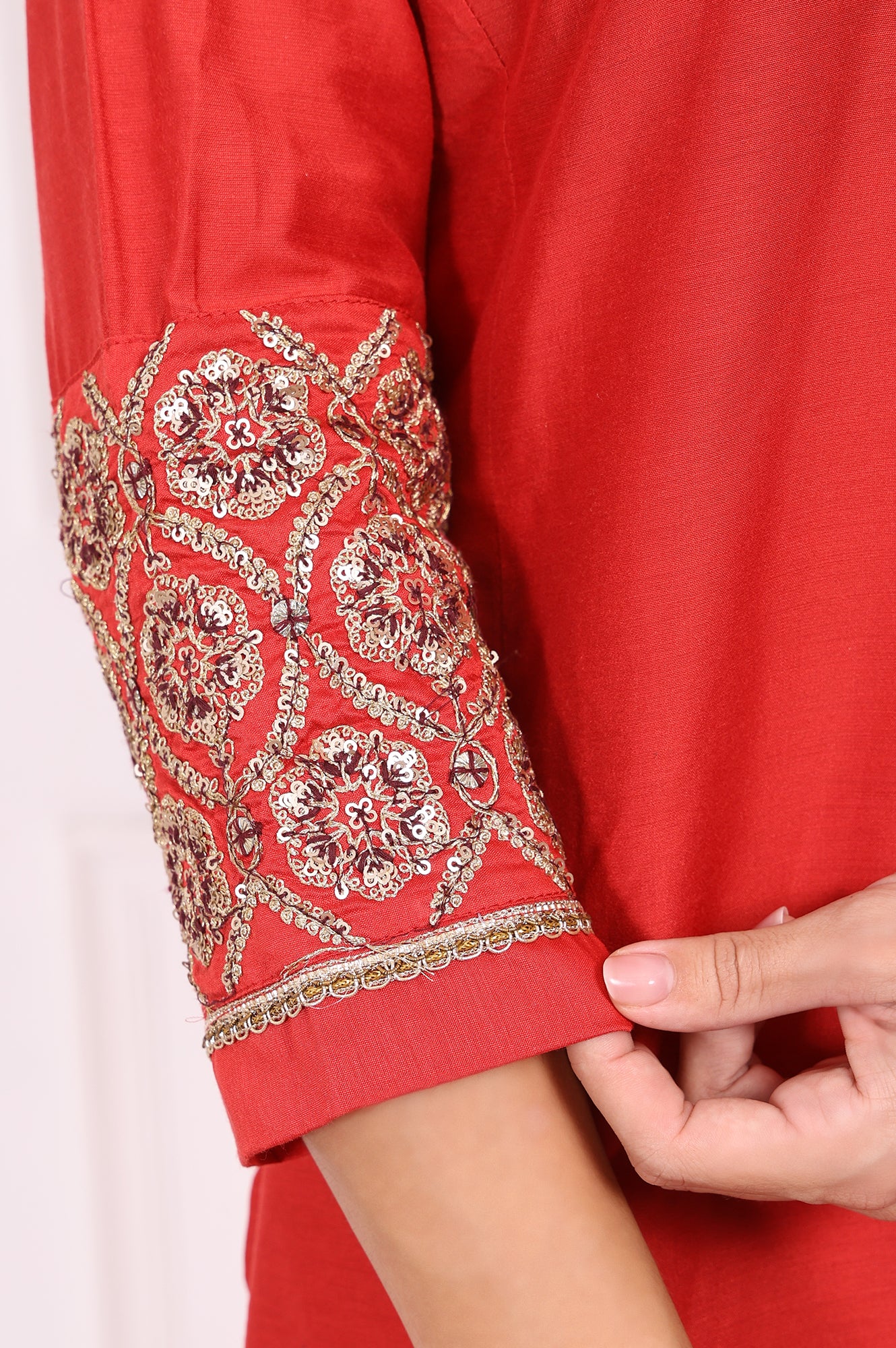 Red Solid Embroidered Straight Kurta and Straight Pants Set - Image 7