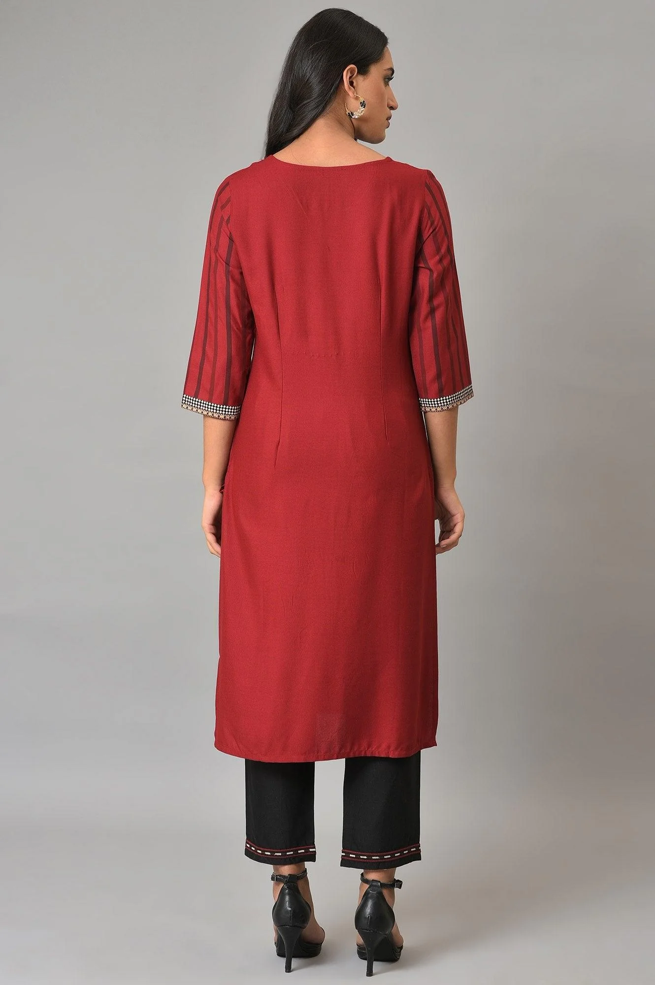 Red Stripe kurta With Embellished Yoke - Image 2
