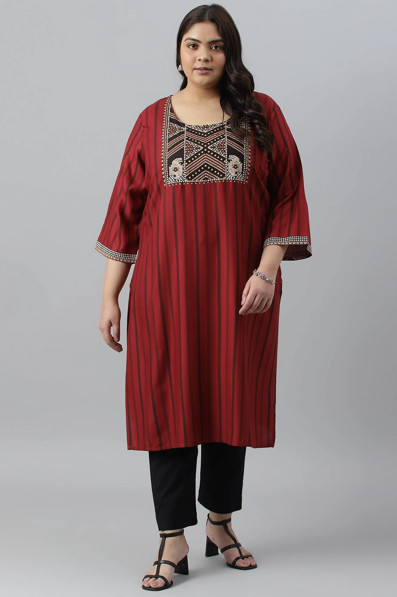 Red Stripe Print Plus Size kurta - Image 6