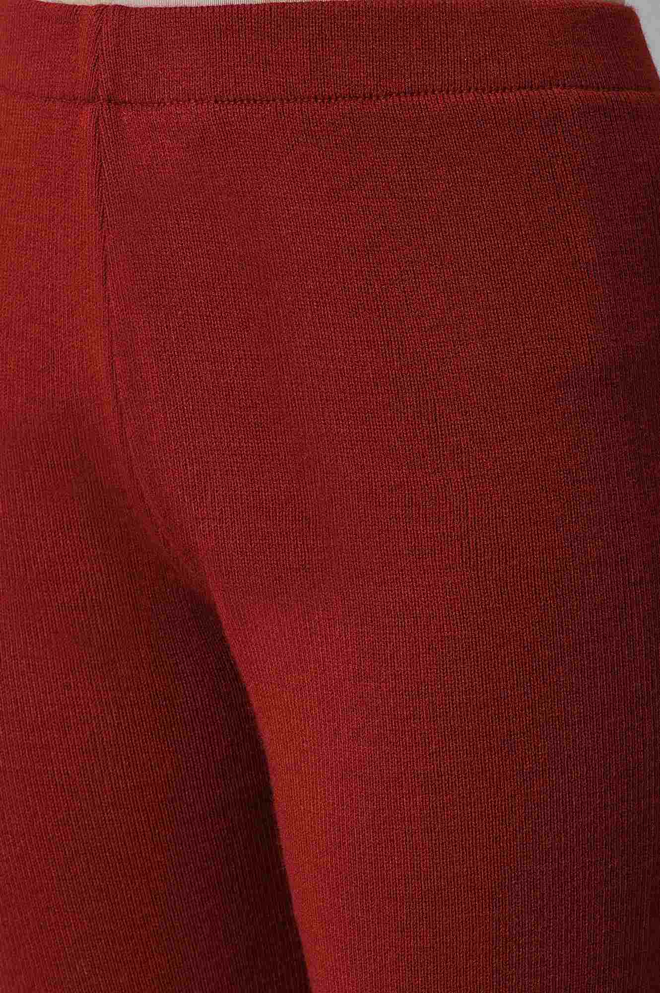 Red Winter Knitted Leggings - Image 7