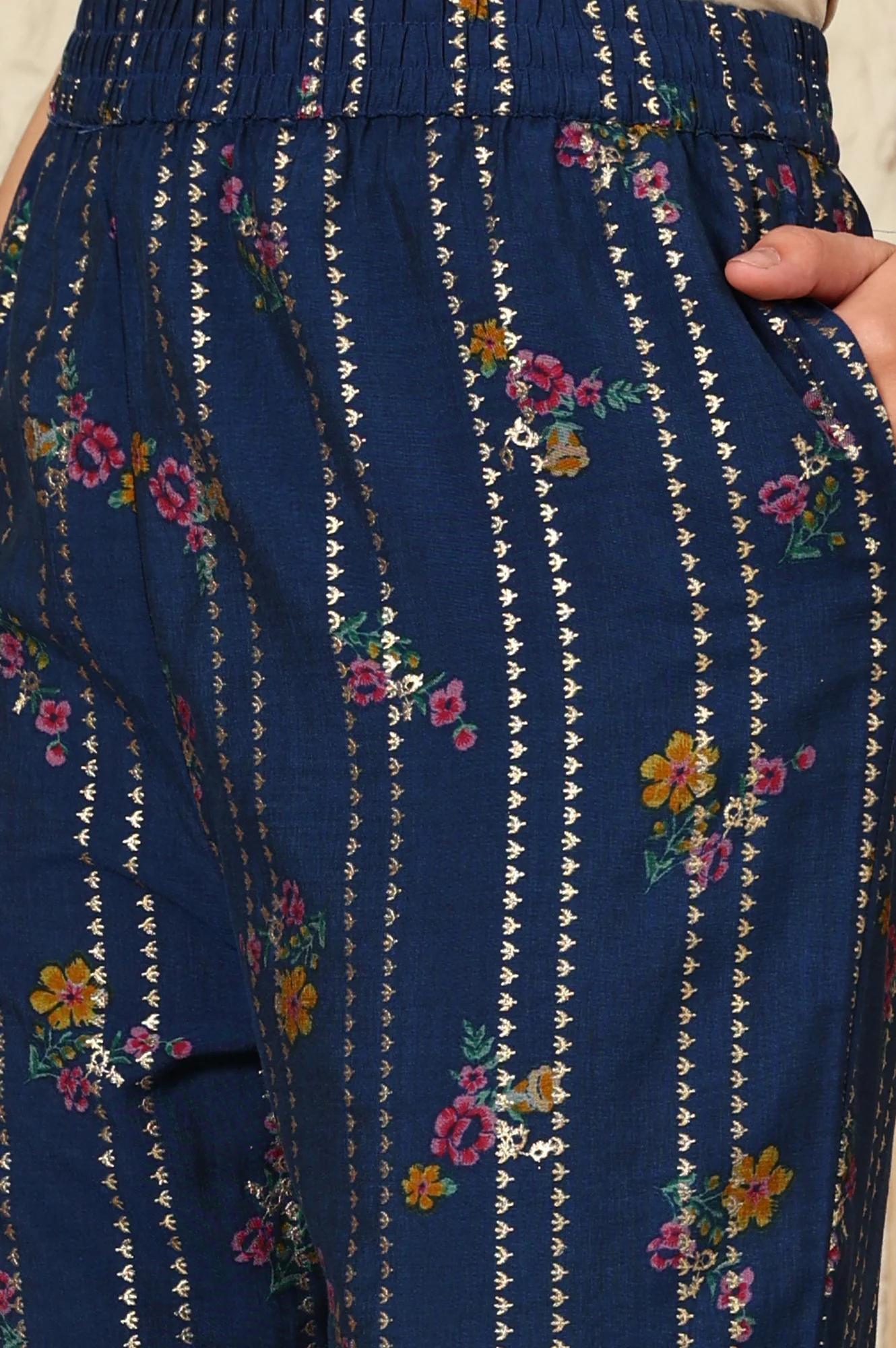 Royal Blue Foil Floral Printed Vicuna Crepe Straight Kurta And Pants Set - Image 9