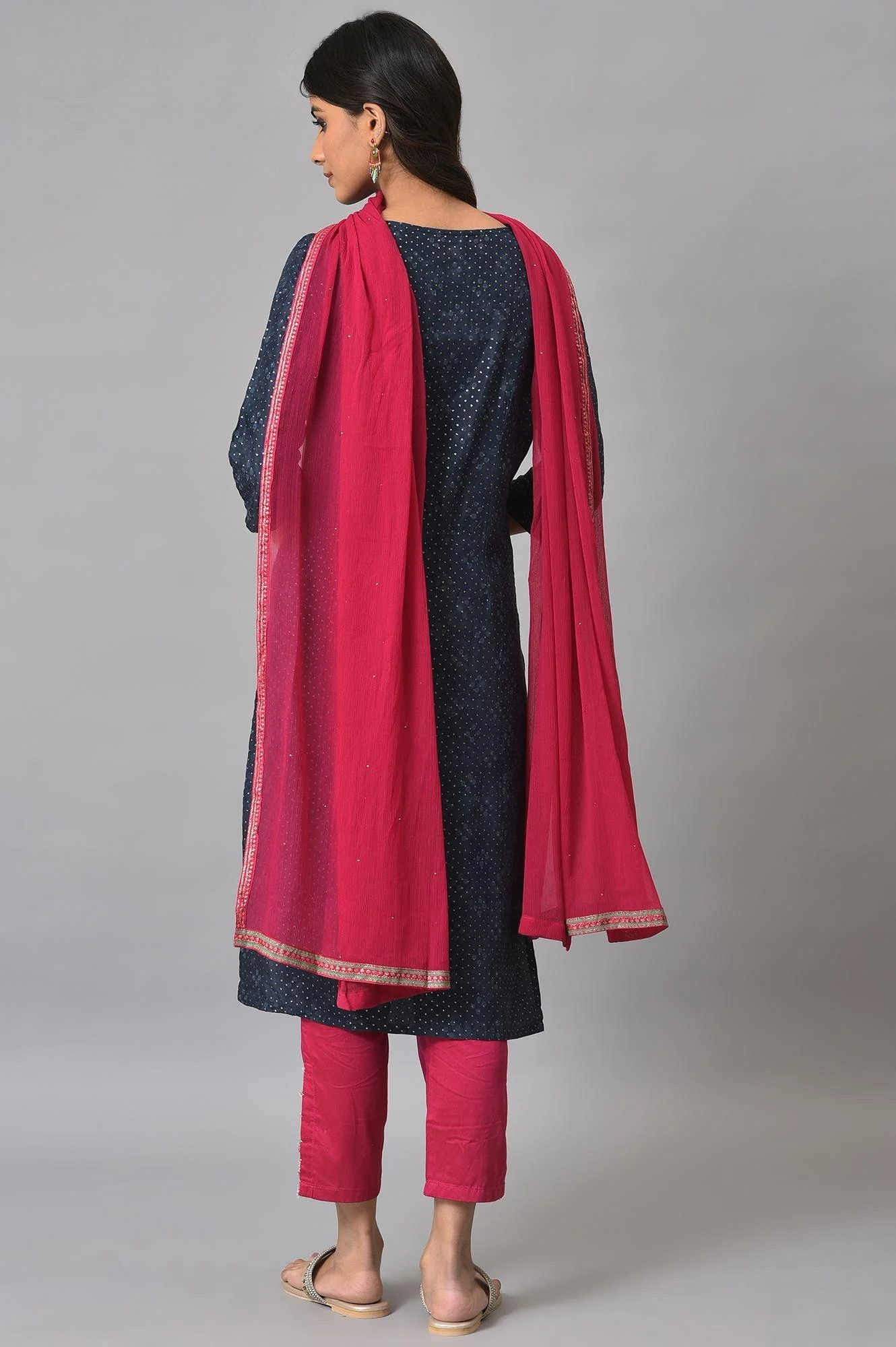 Royal Blue Mock Layered Festive kurta With Pink Slim Pants And Chiffon Dupatta - Image 2