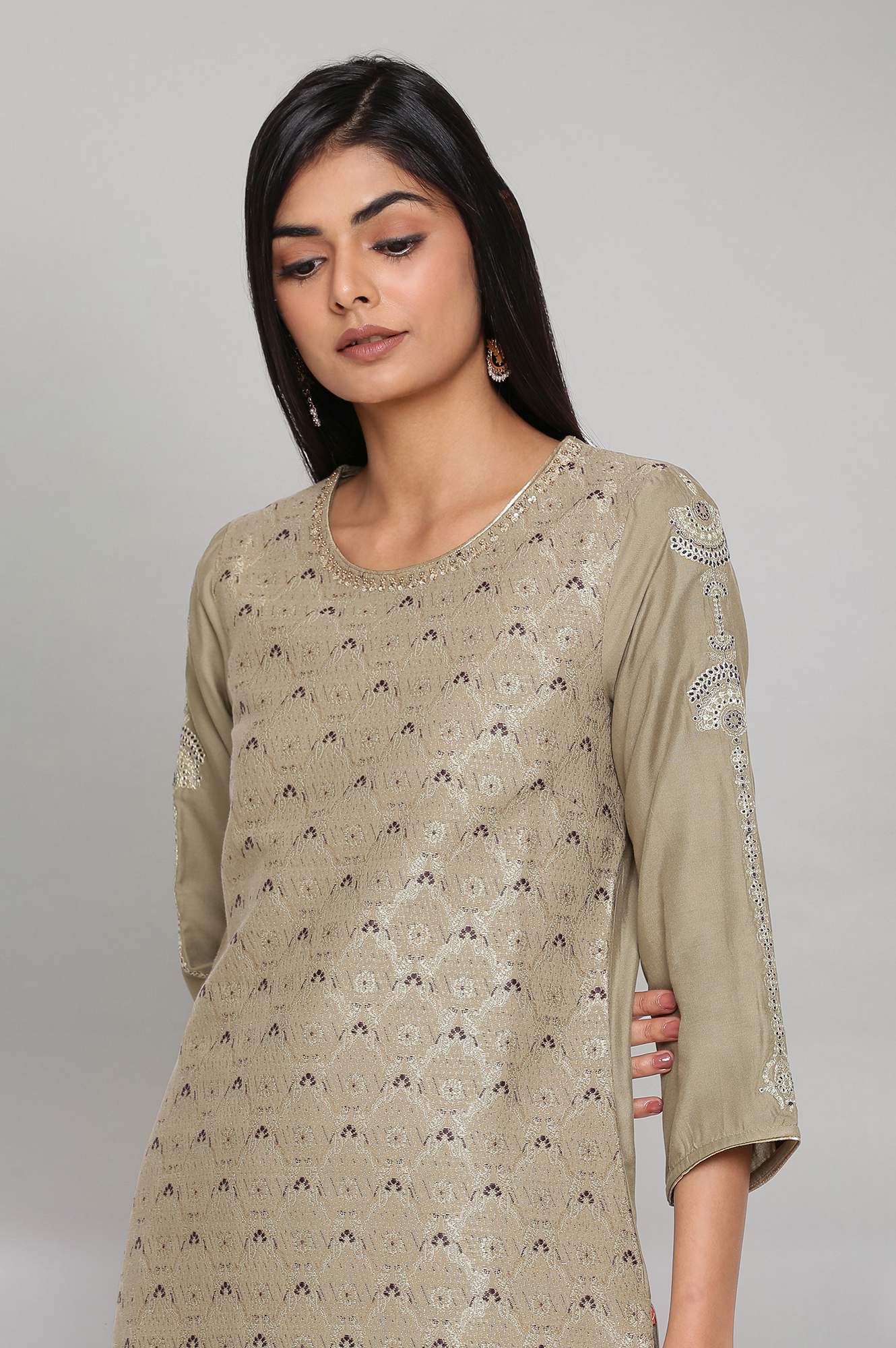Sage Green Jacquard kurta with Embroidery - Image 5