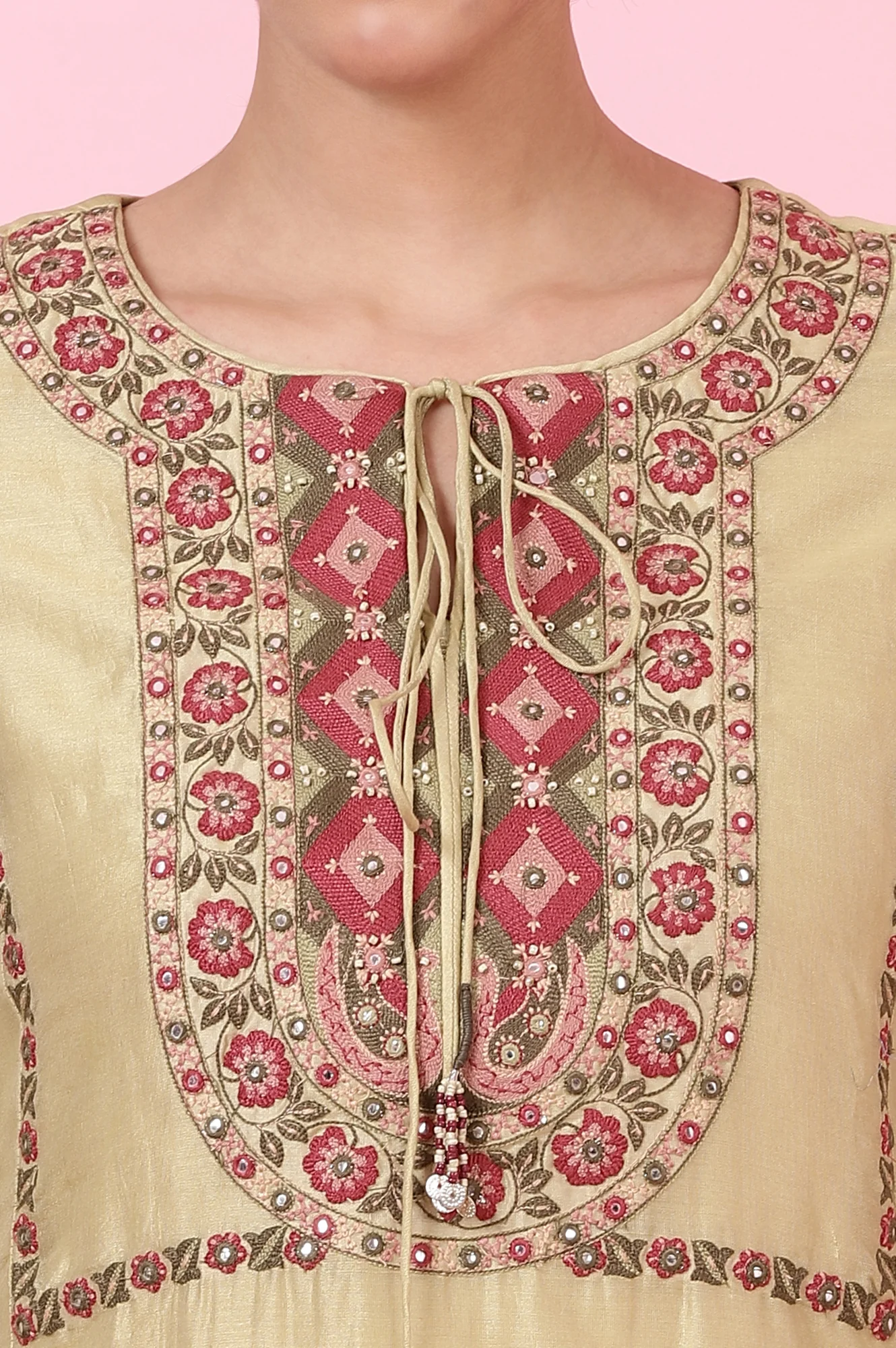 Sage Green Kurta with Multicoloured Aari Embroidery - Image 4